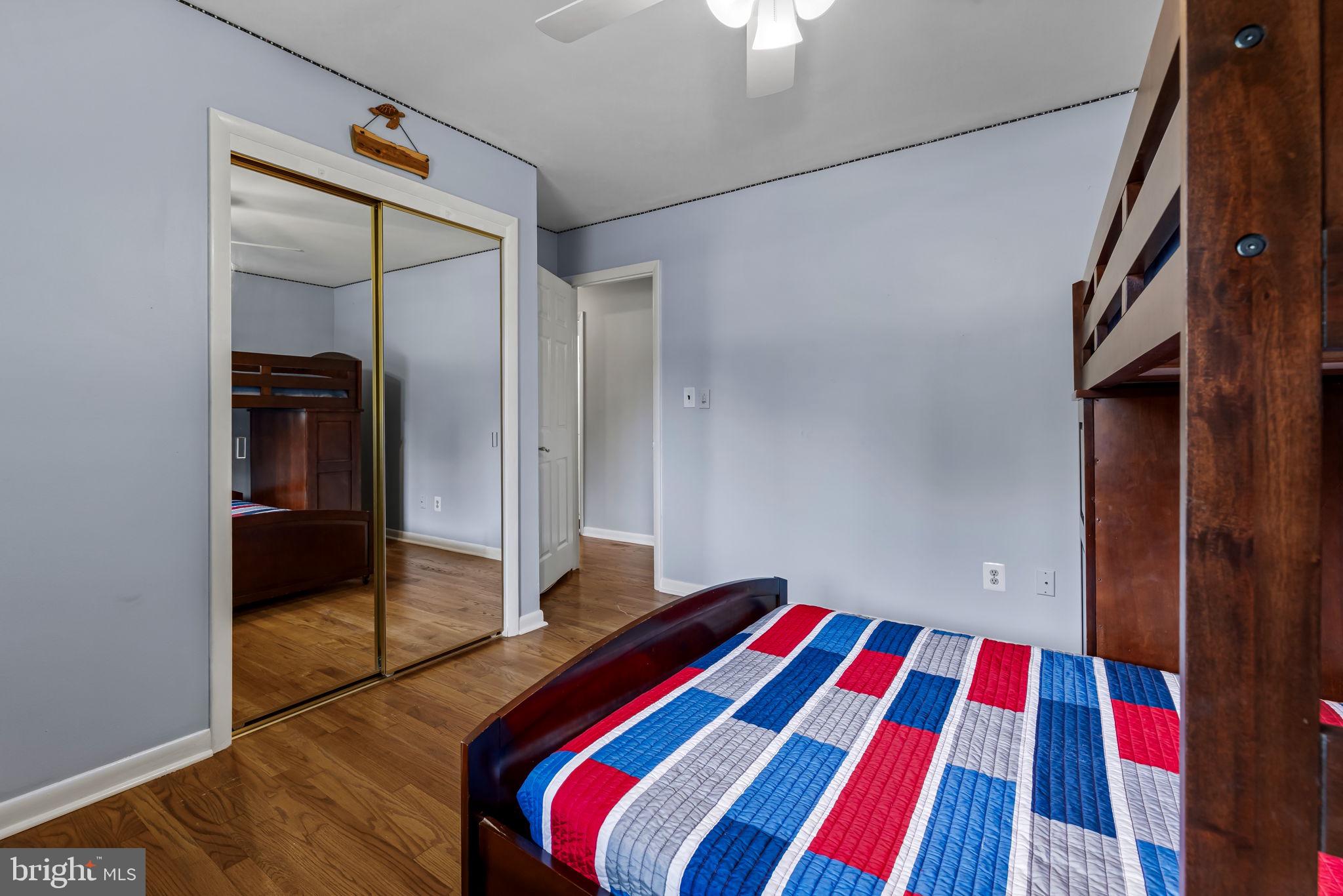 WOODRIDGE MANOR - Residential
