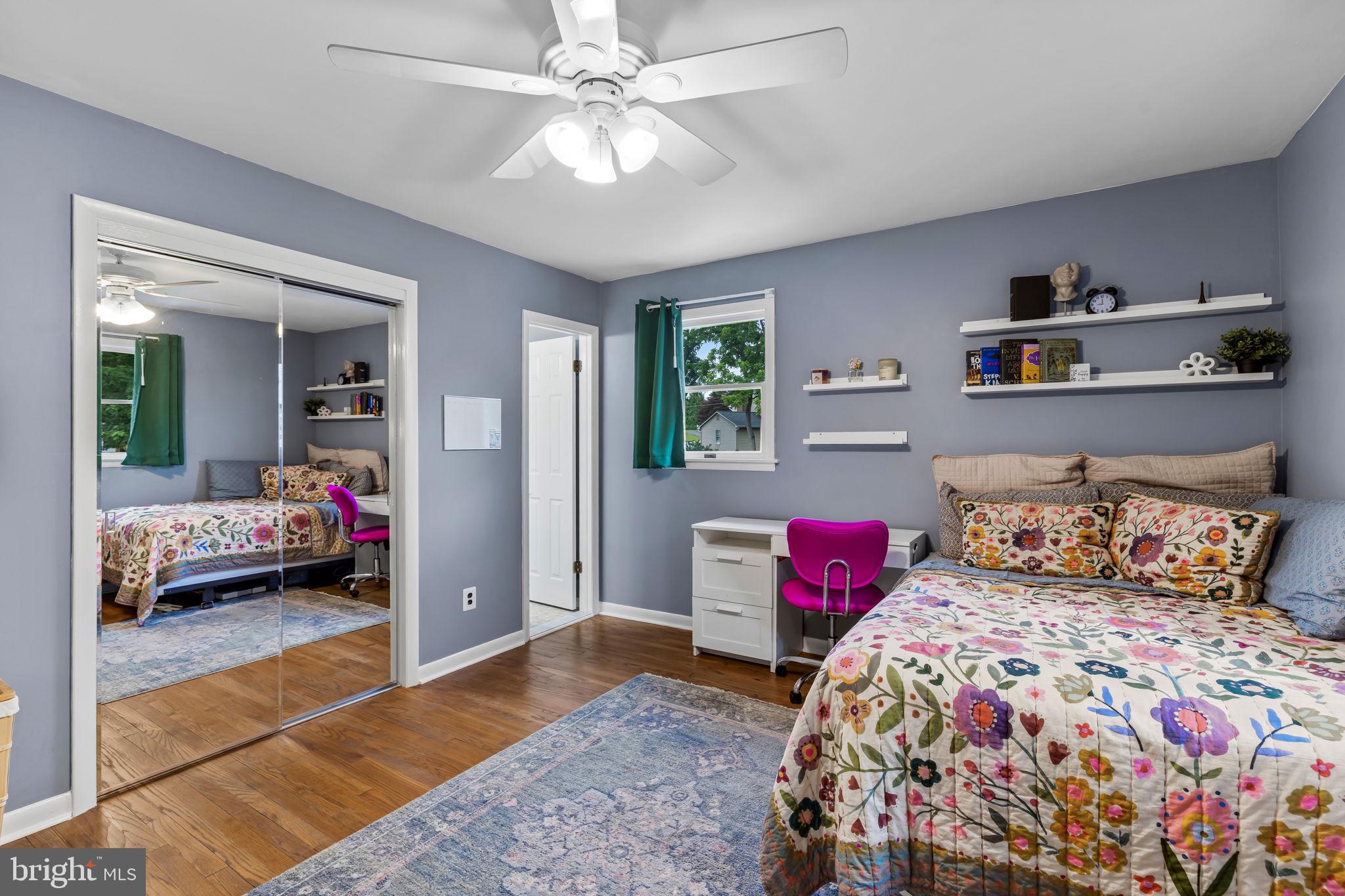 WOODRIDGE MANOR - Residential