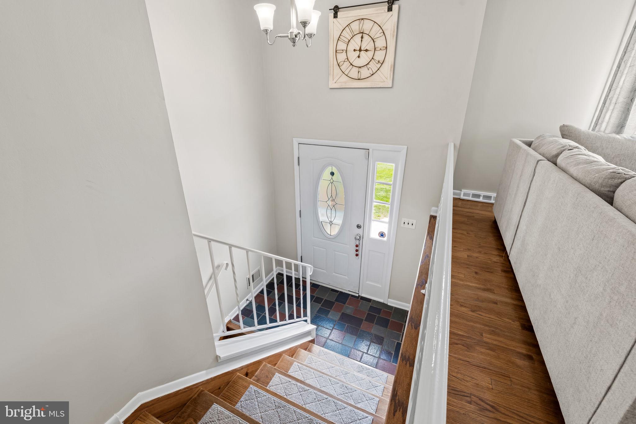 WOODRIDGE MANOR - Residential