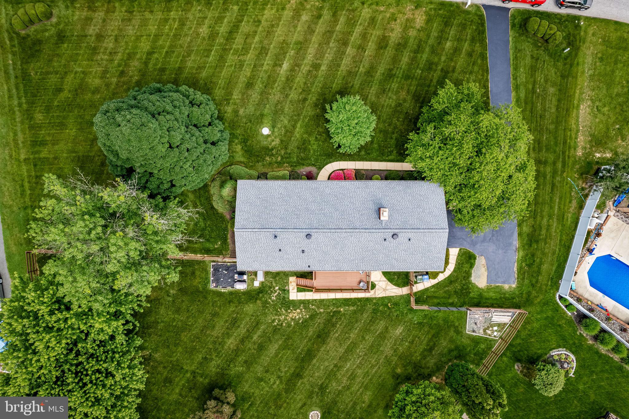 WOODRIDGE MANOR - Residential