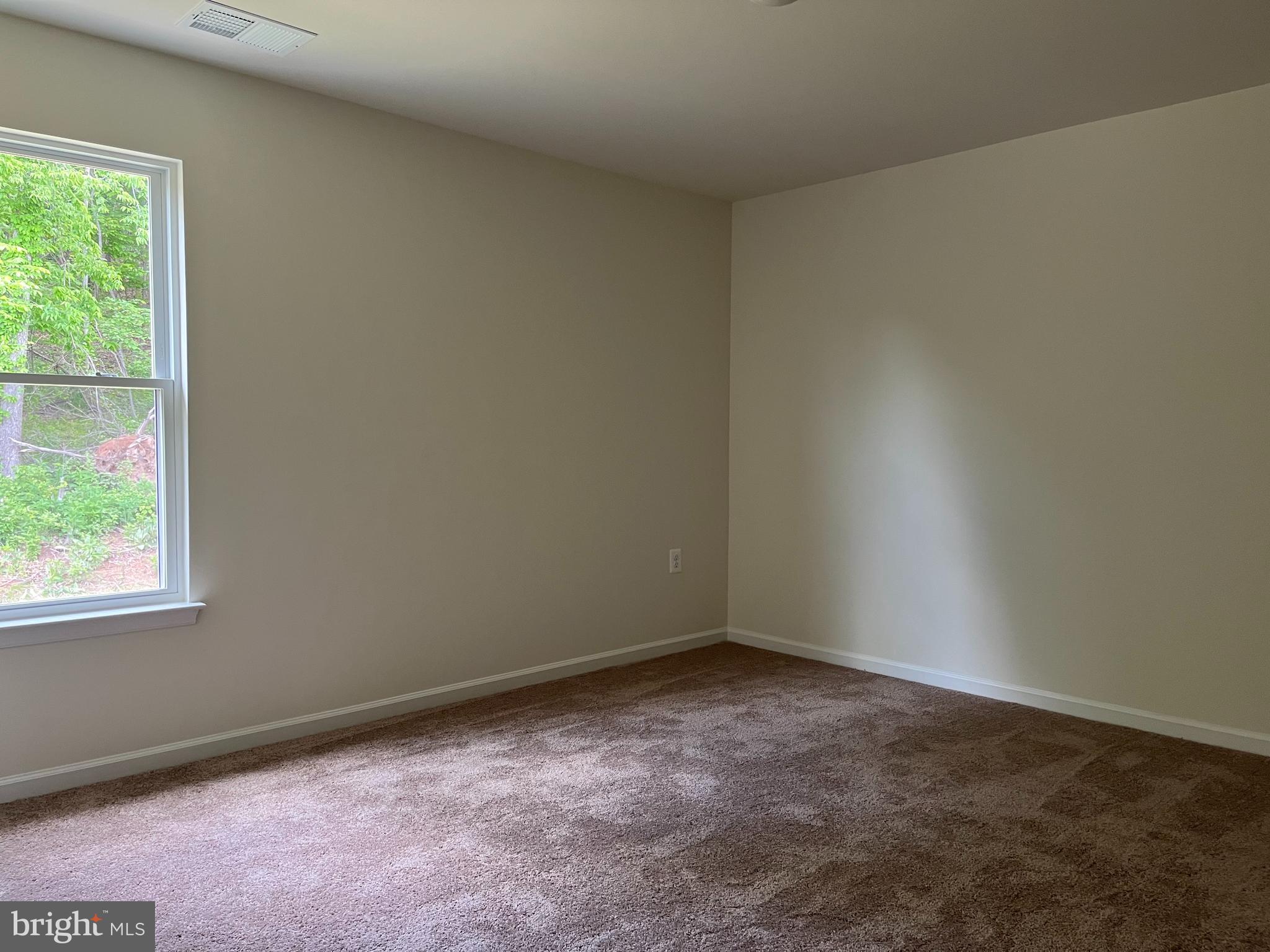 BROOKFIELD ON THE POTOMAC - Residential Lease