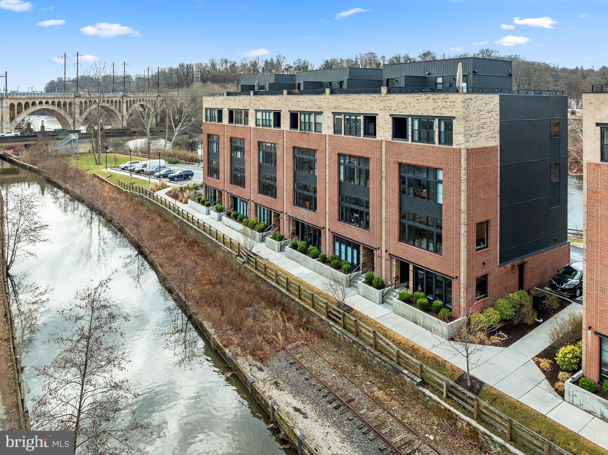 MANAYUNK - Residential