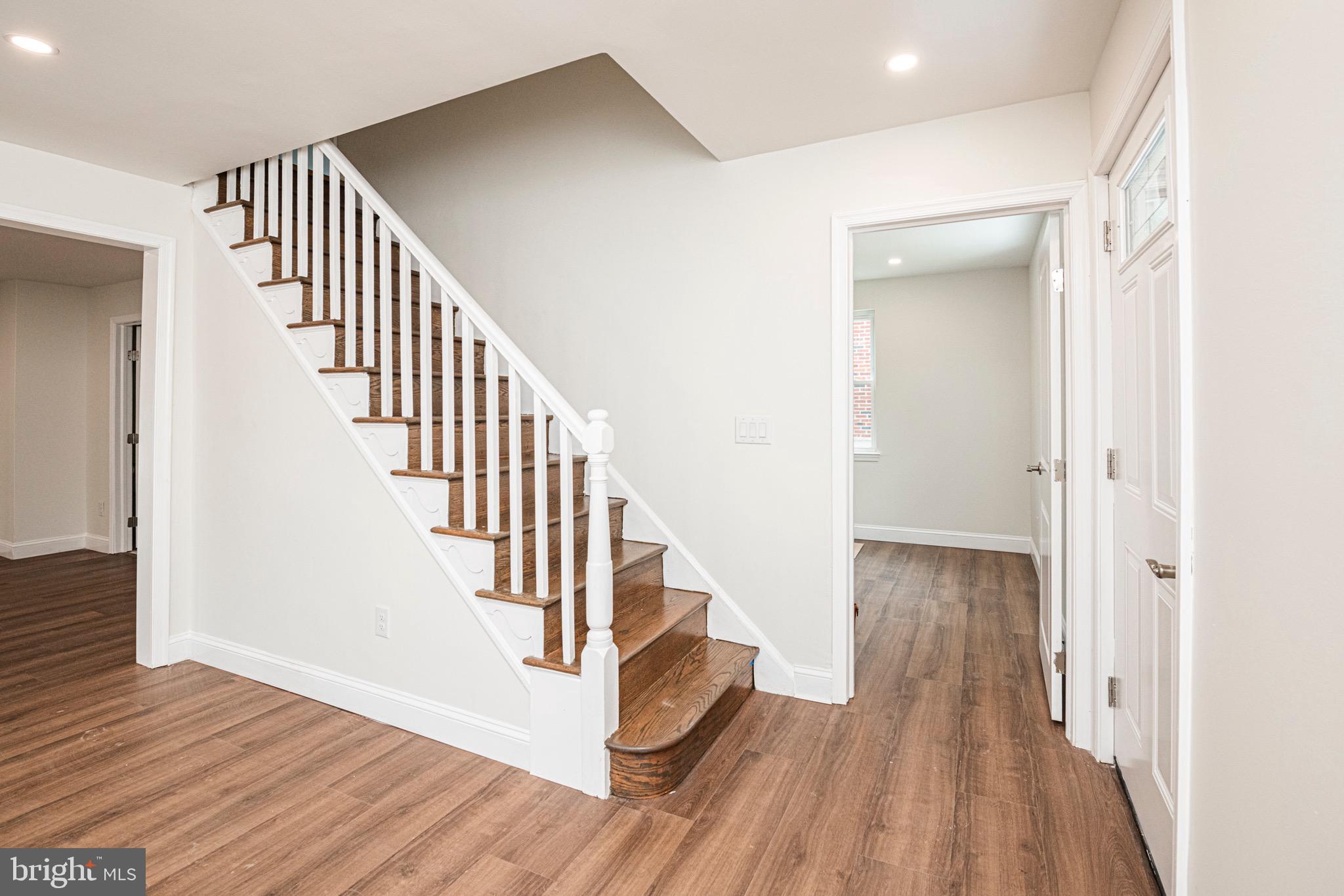 LEEDOM ESTS - Residential