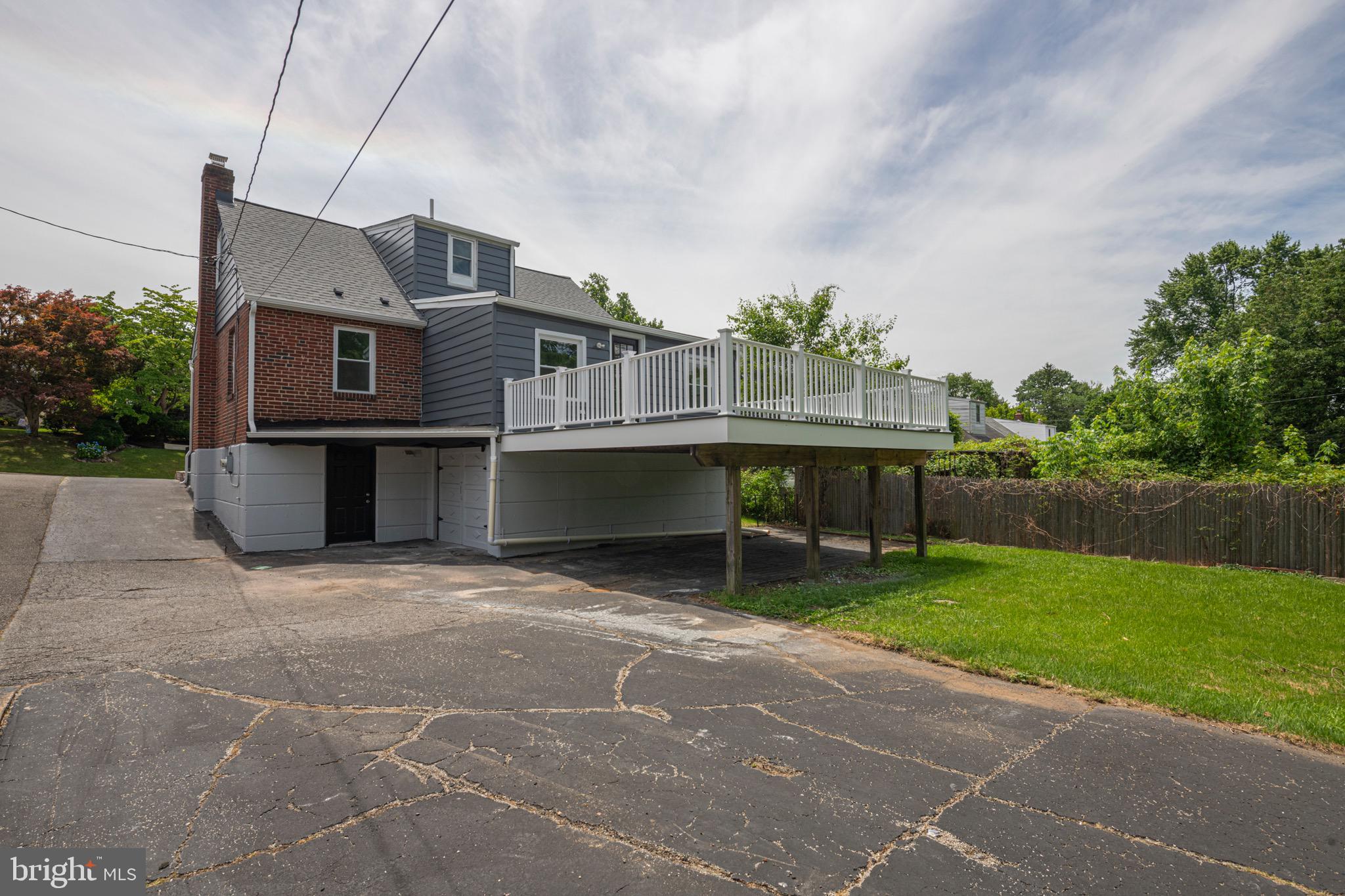 LEEDOM ESTS - Residential