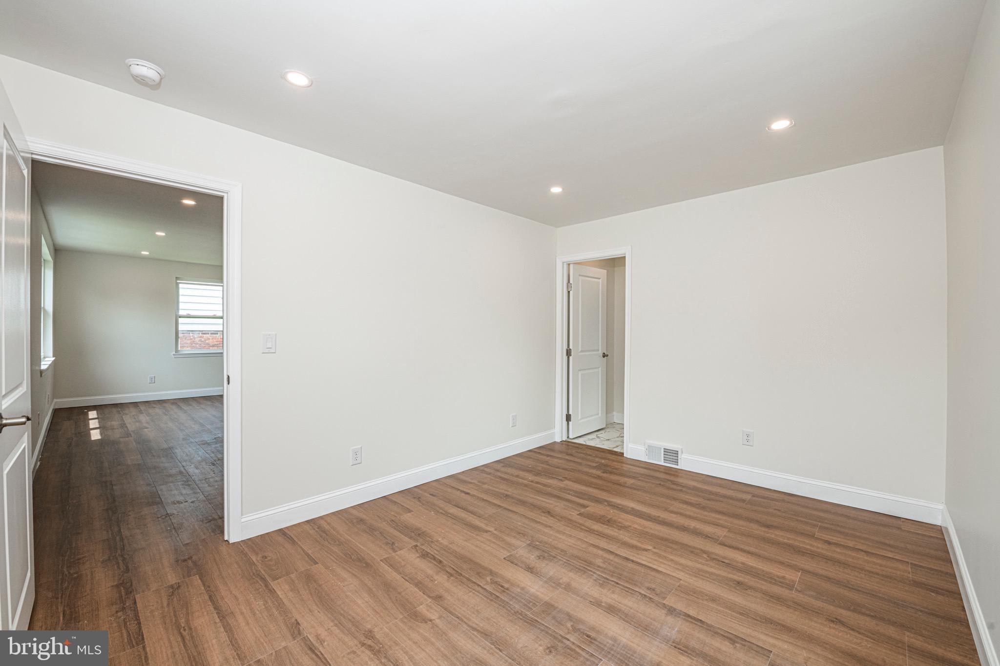 LEEDOM ESTS - Residential