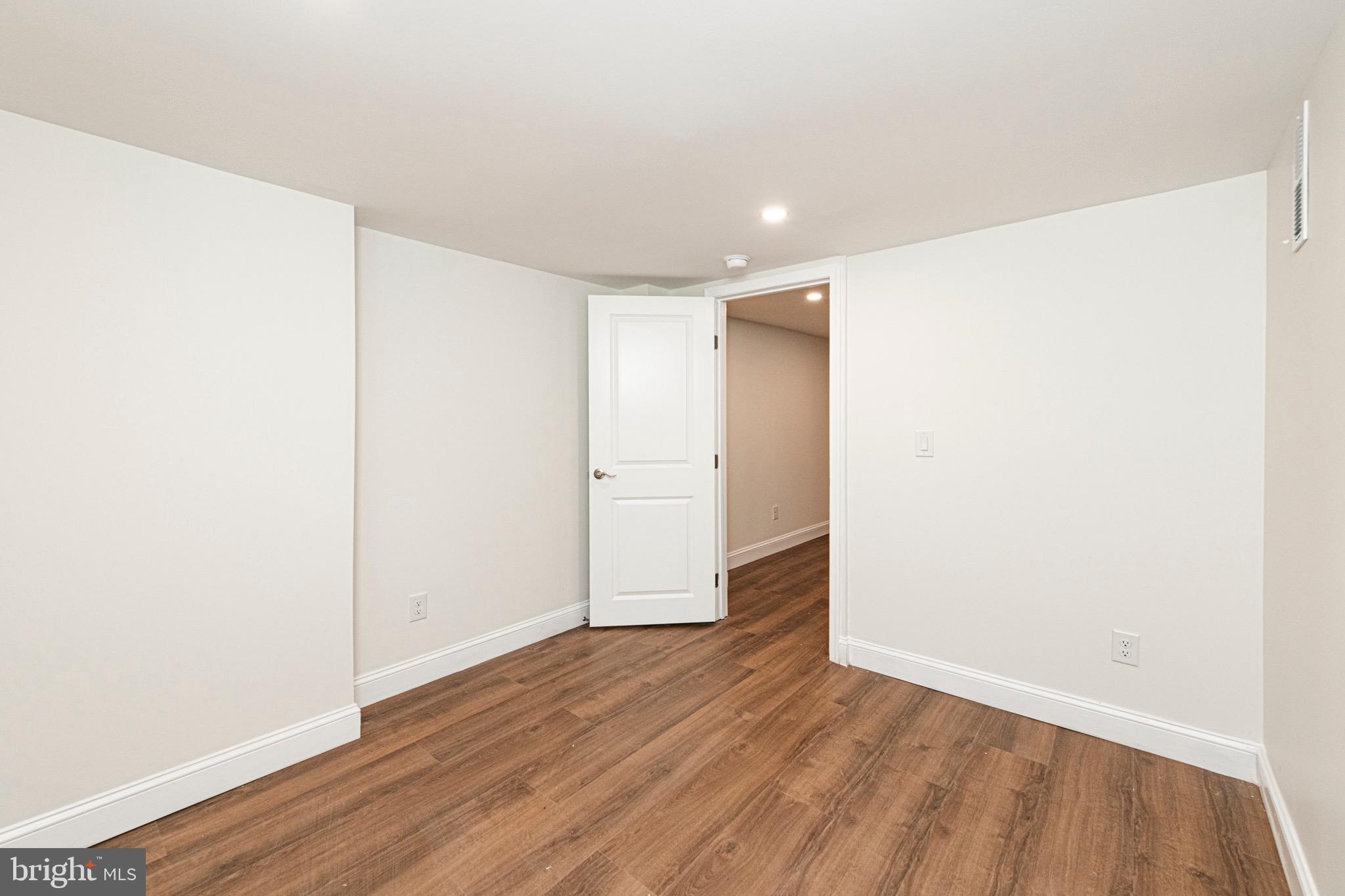 LEEDOM ESTS - Residential