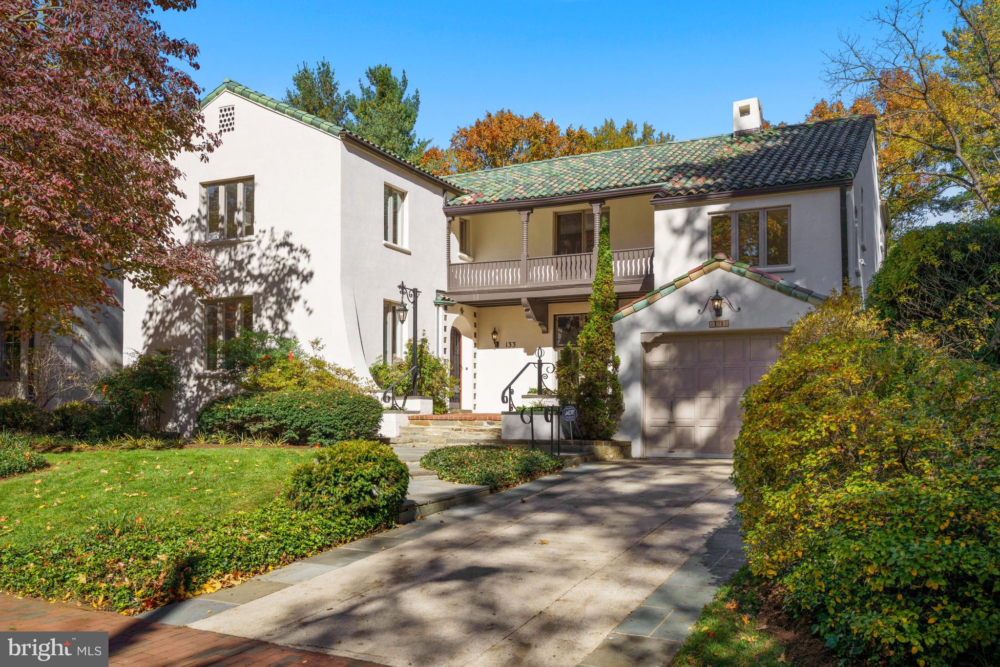 CHEVY CHASE VILLAGE - Residential
