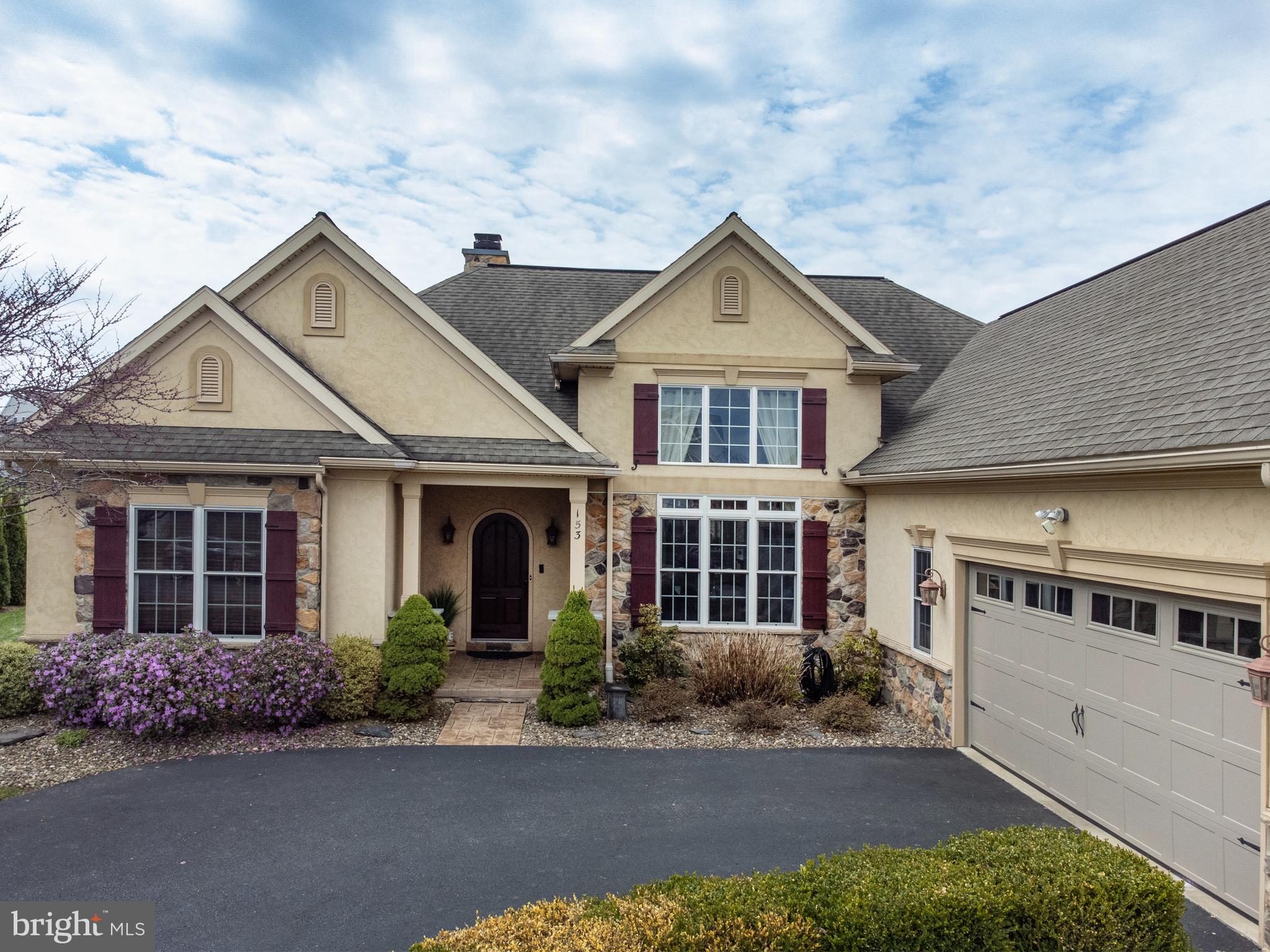 RIDGEWOOD - Residential
