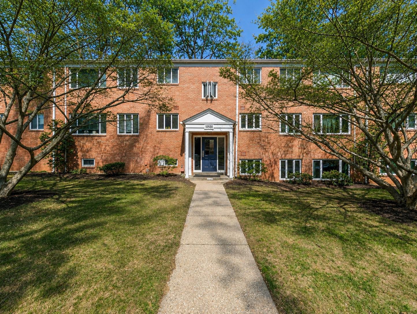 PARKSIDE CONDOMINIUMS - Residential