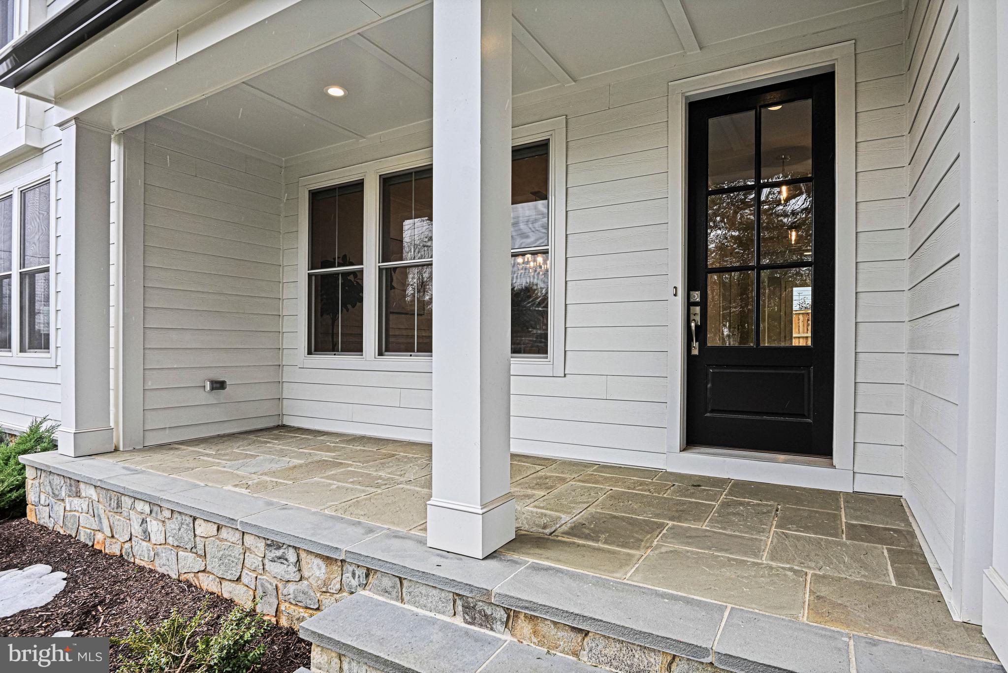 HIGHVIEW TERRACE - Residential