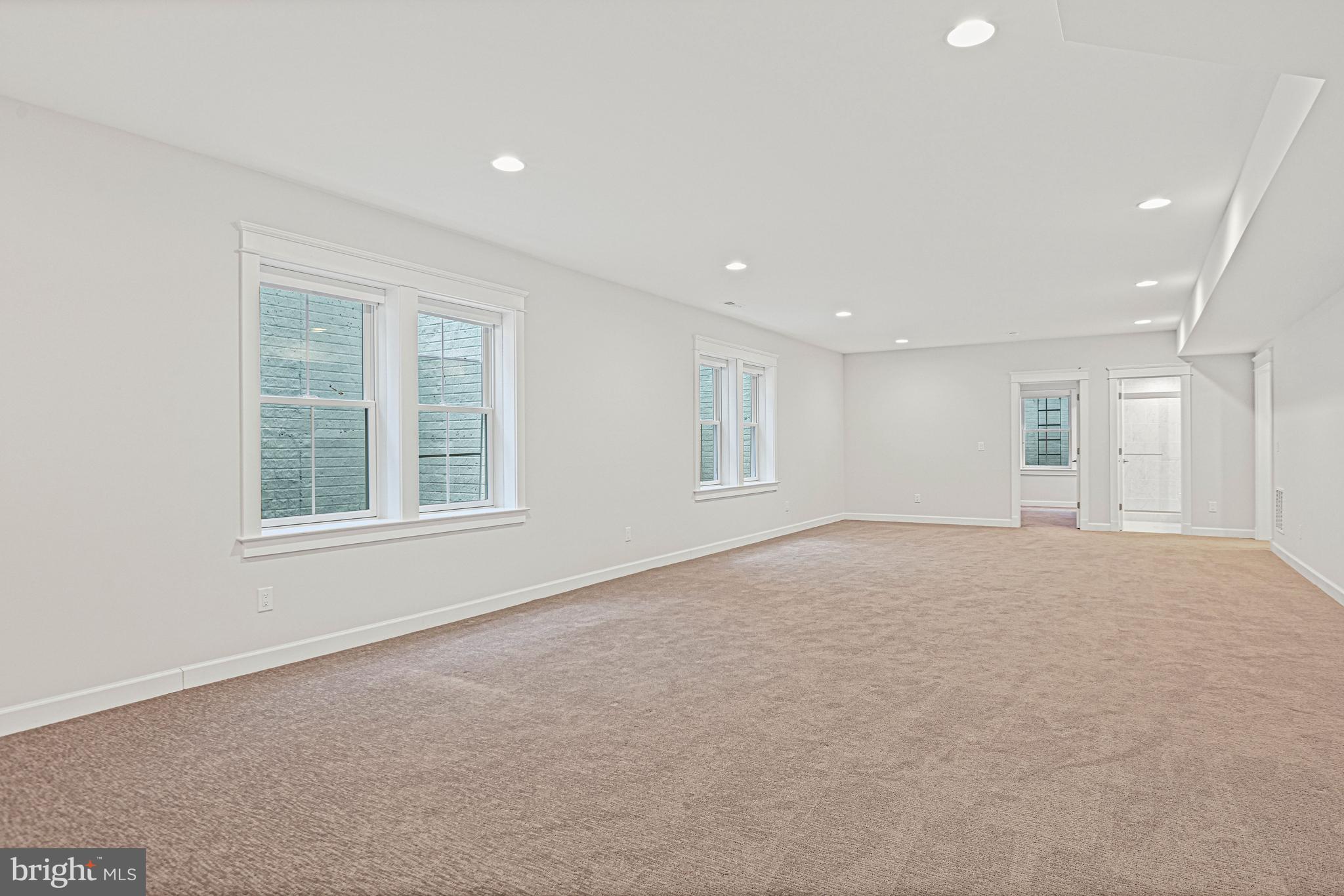 HIGHVIEW TERRACE - Residential