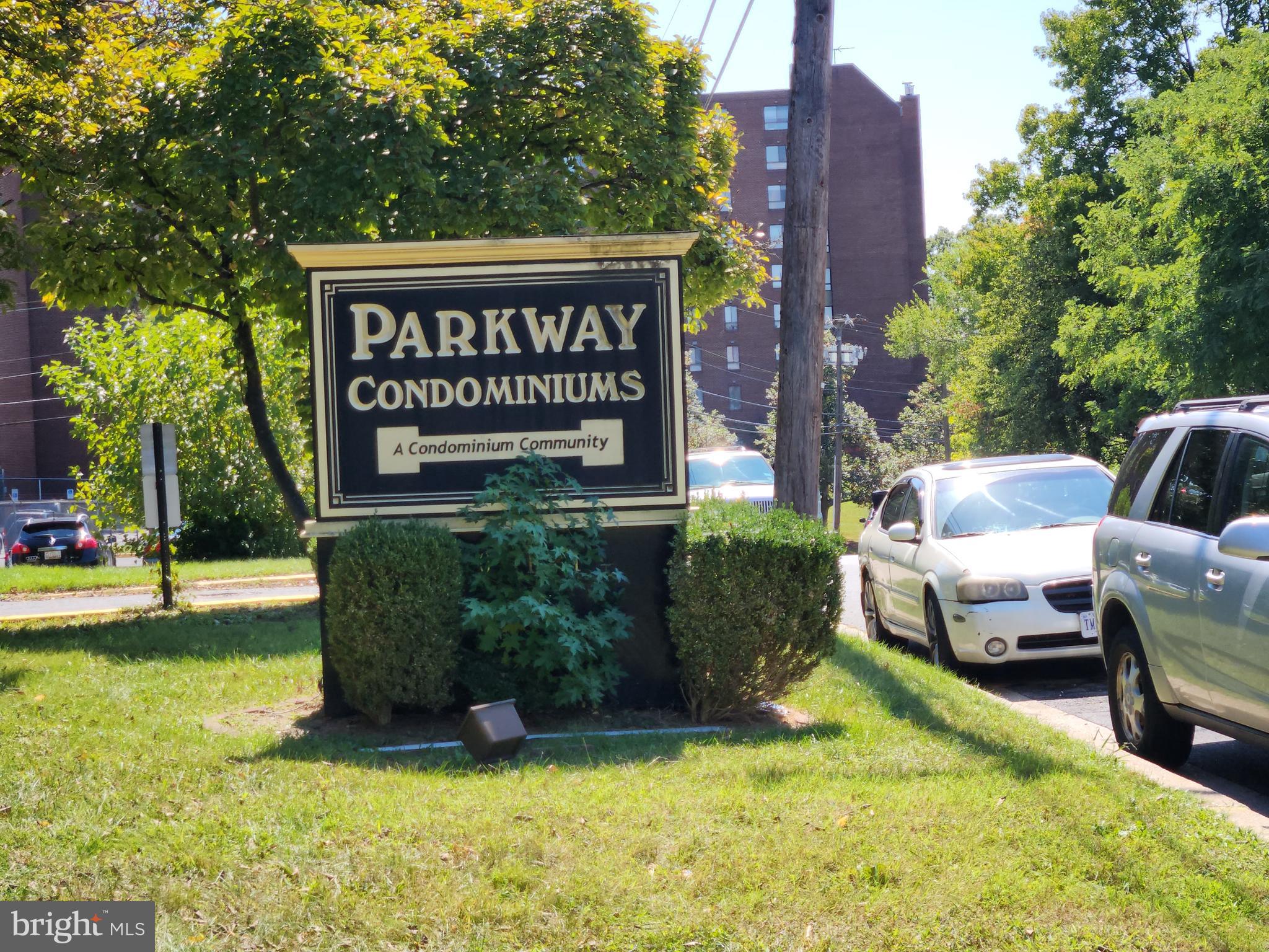 PARKWAY CONDOMINIUMS - Residential