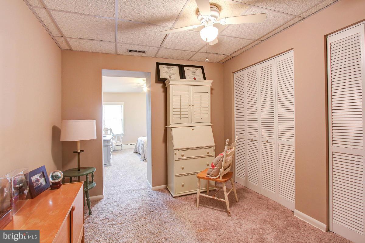 LOCUST POINT - Residential Lease