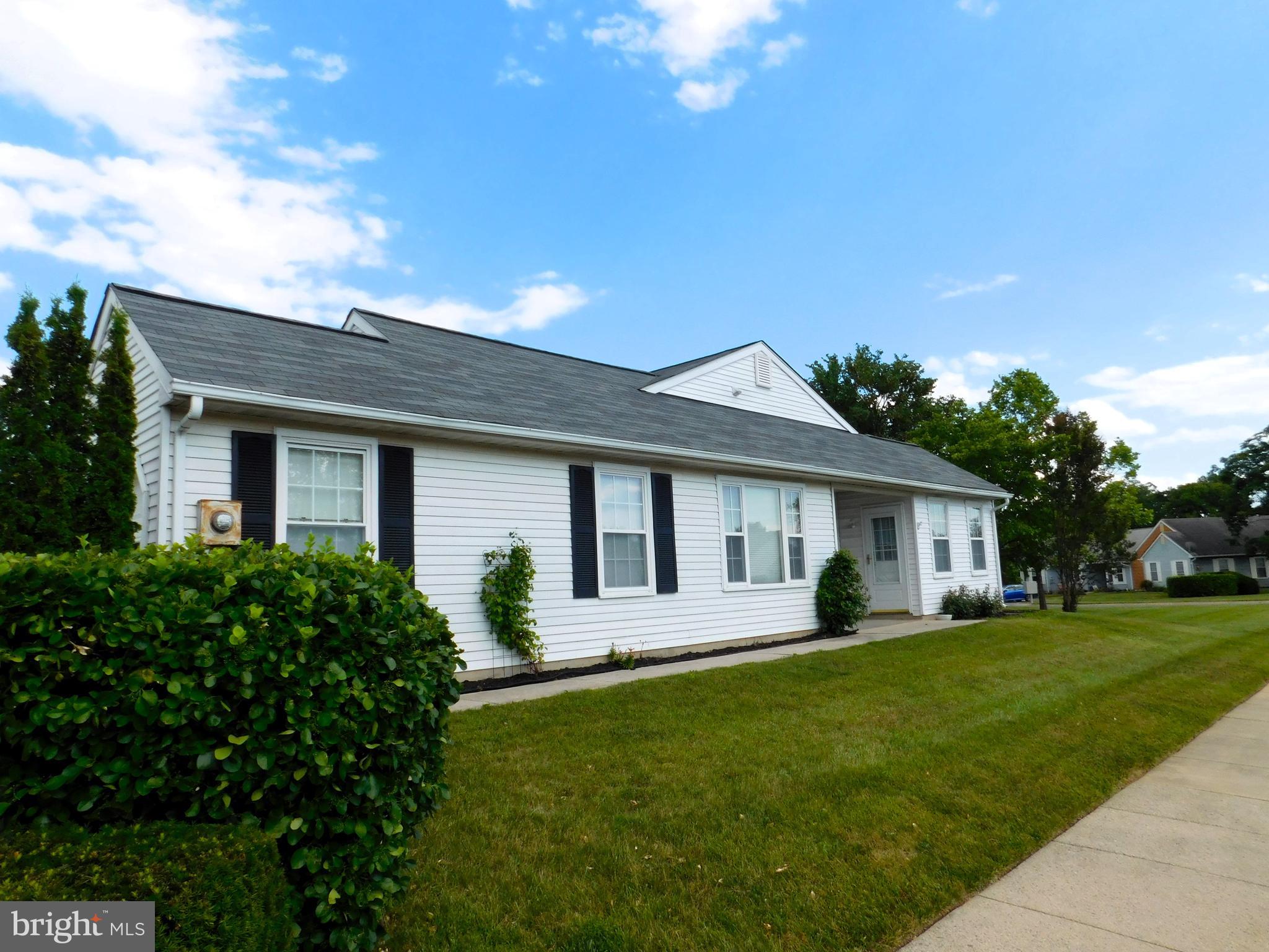 CRESTWOOD VILLAGE - Residential