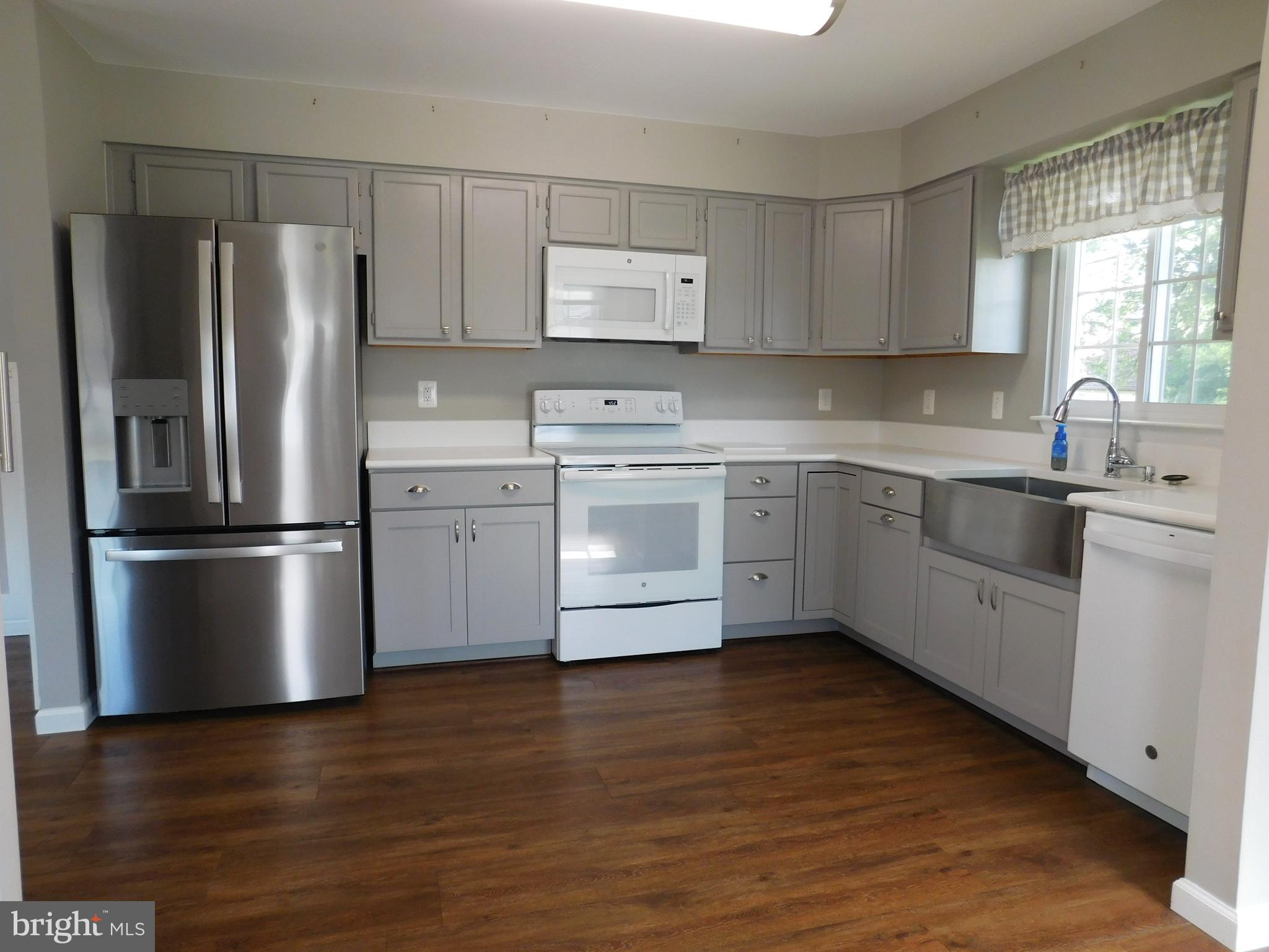 CRESTWOOD VILLAGE - Residential