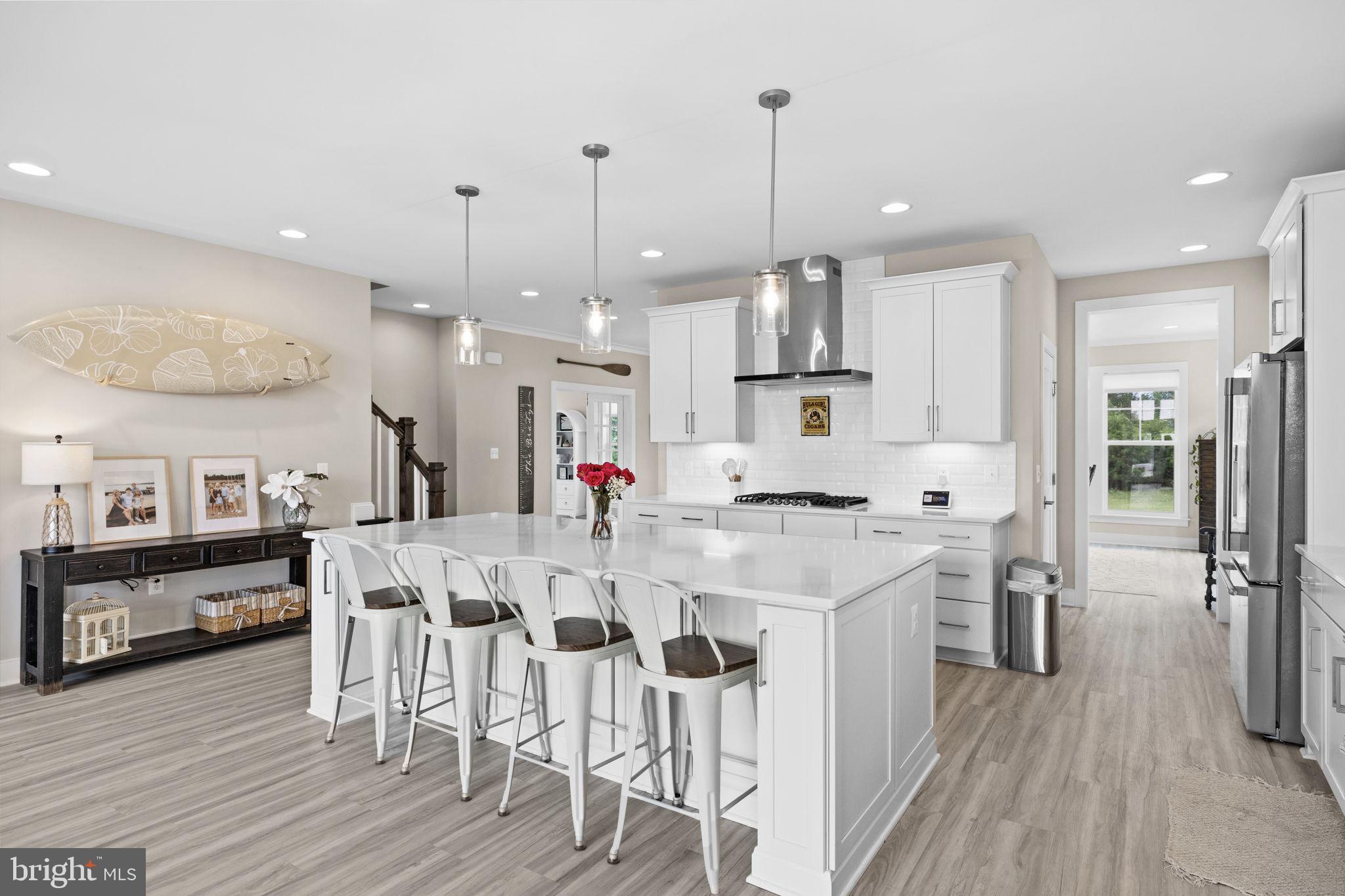ROCK ISLAND LANDING - Residential