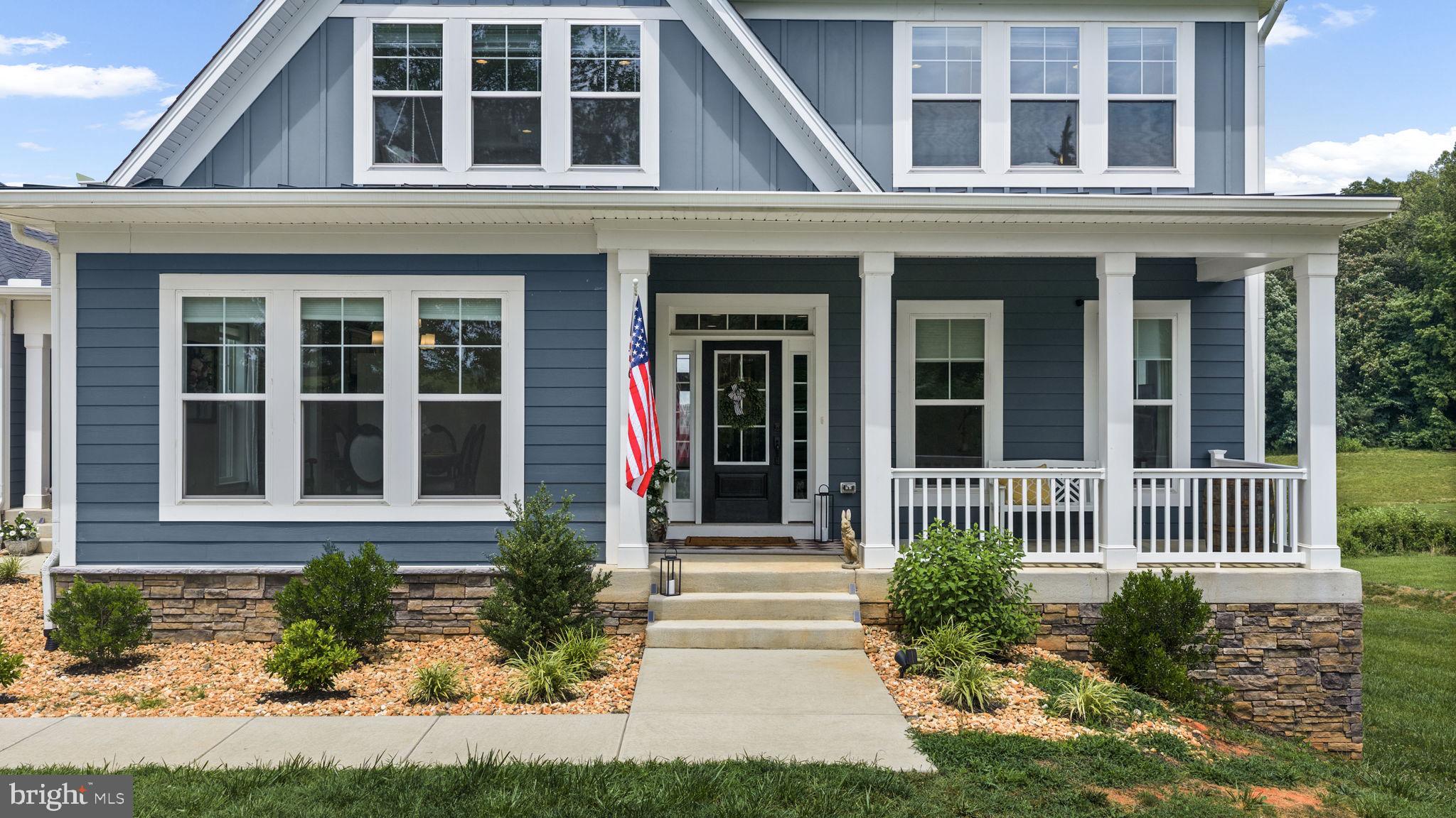 ROCK ISLAND LANDING - Residential