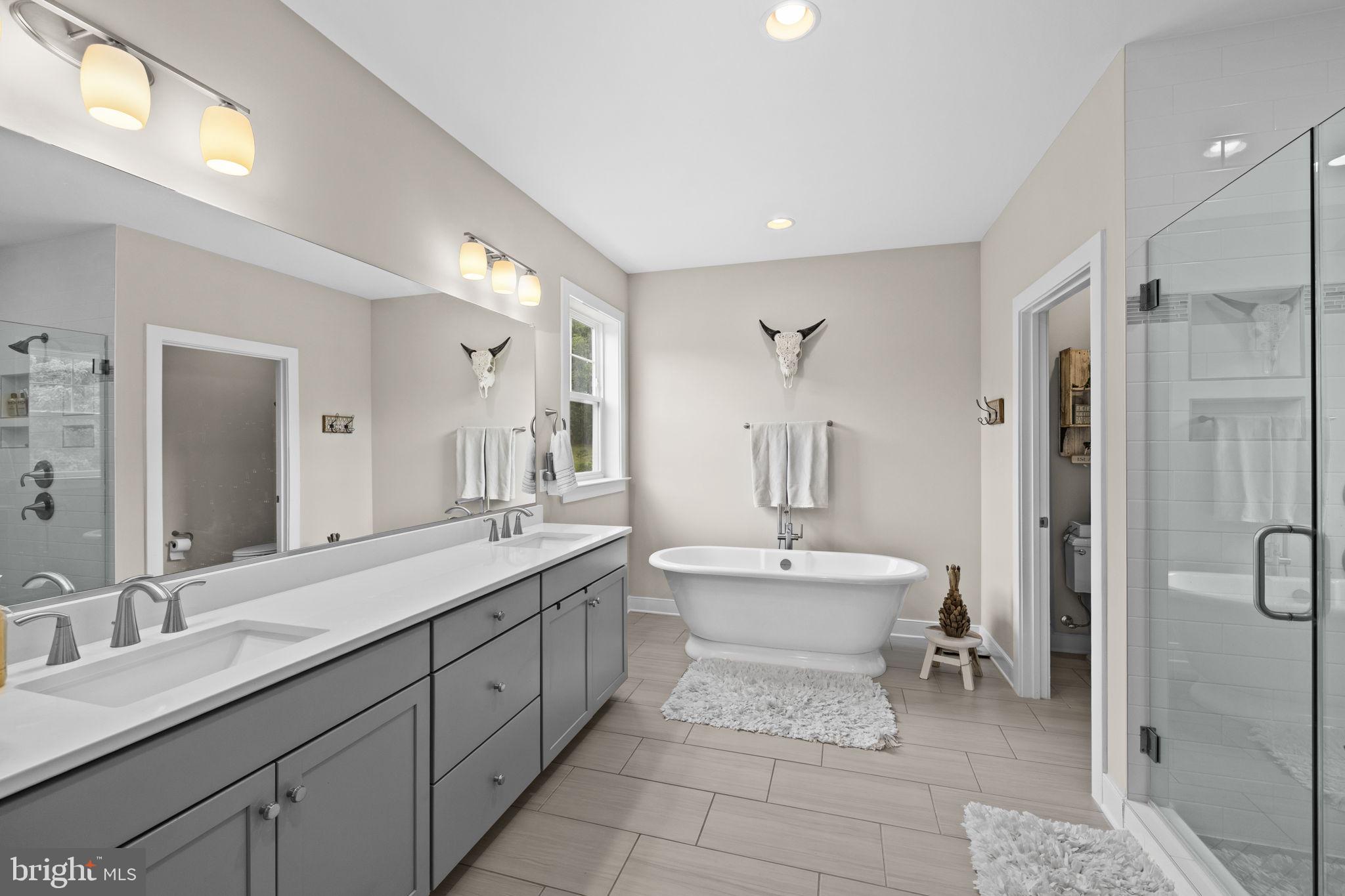 ROCK ISLAND LANDING - Residential