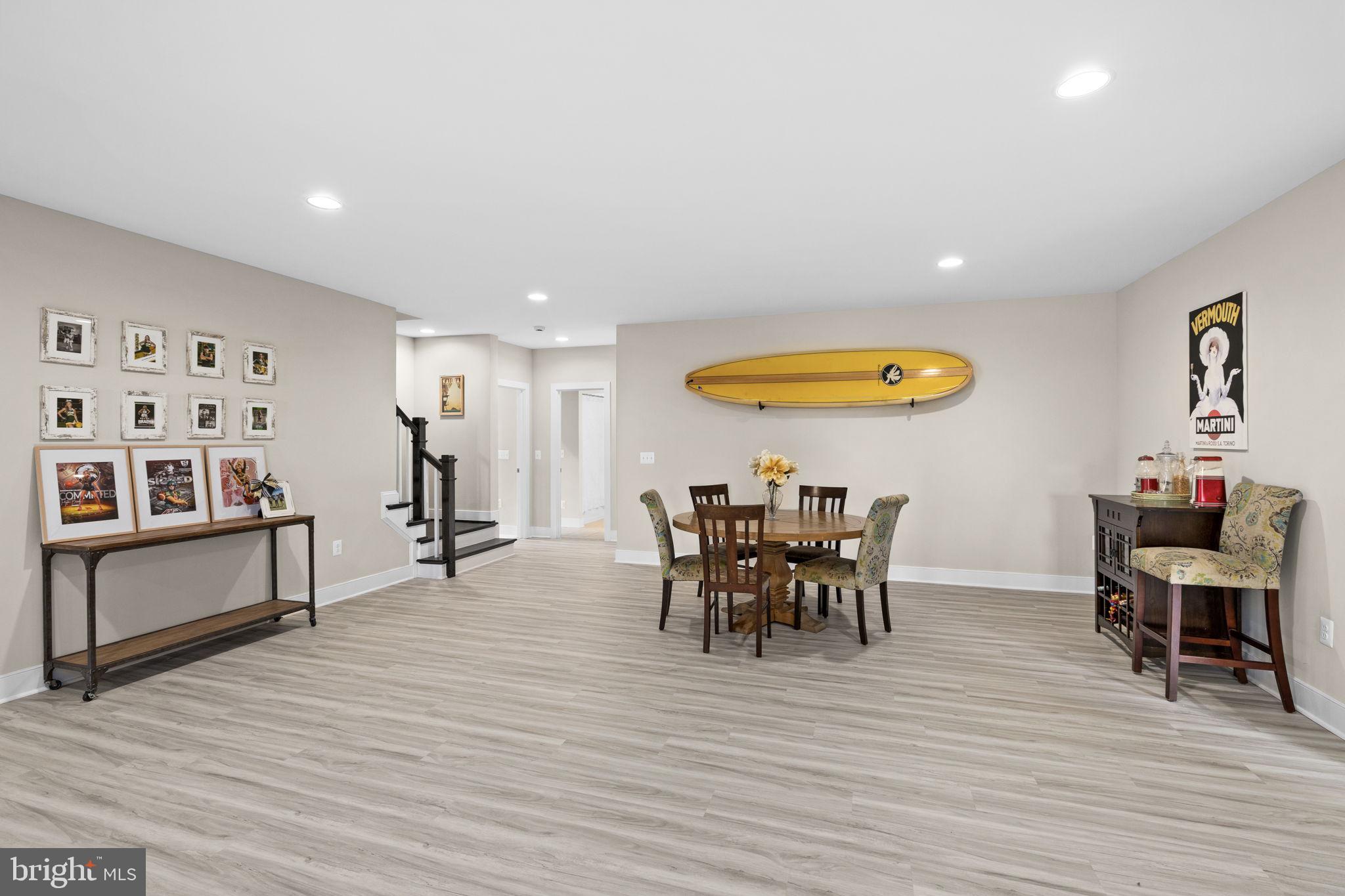 ROCK ISLAND LANDING - Residential
