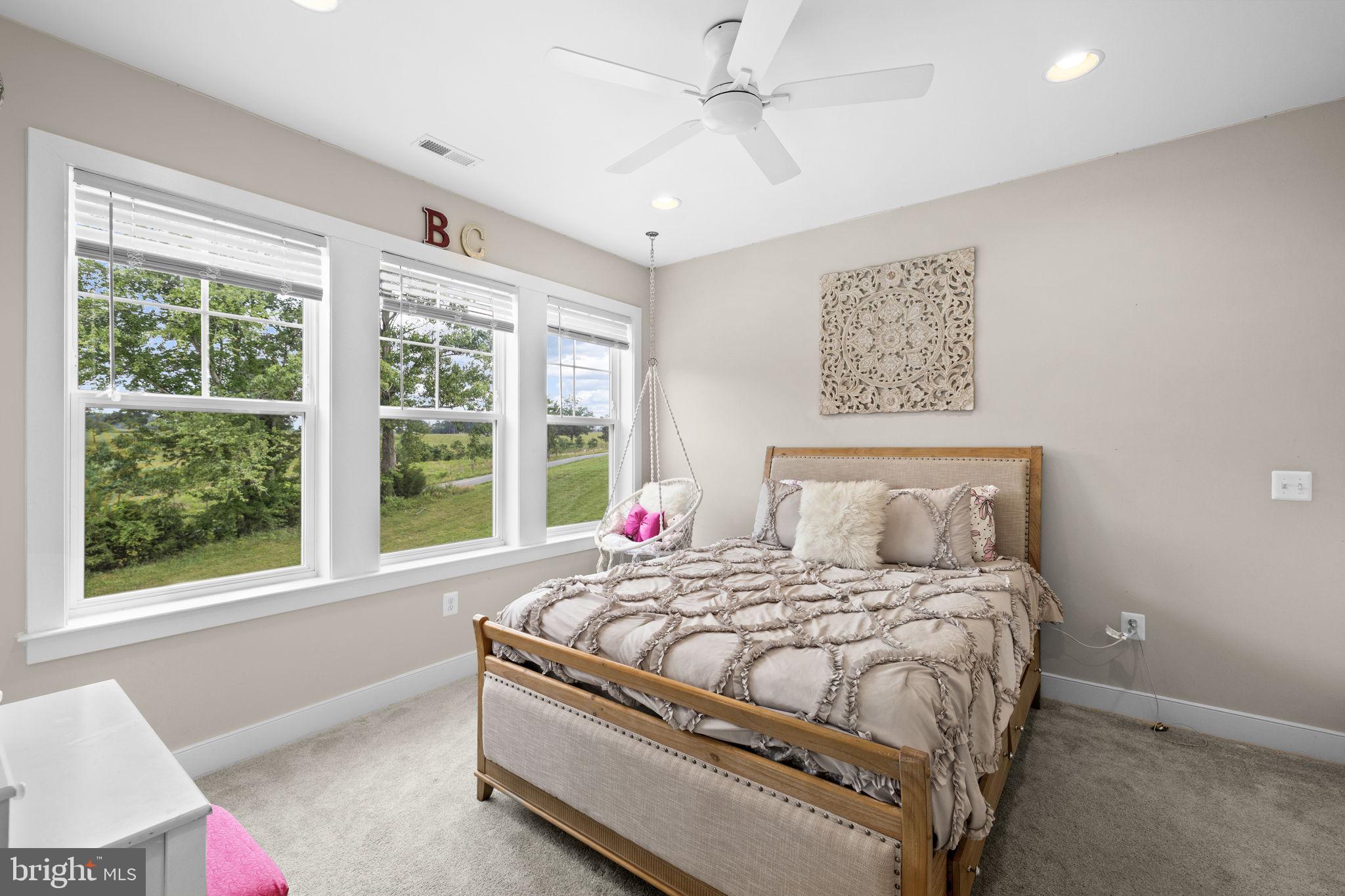 ROCK ISLAND LANDING - Residential