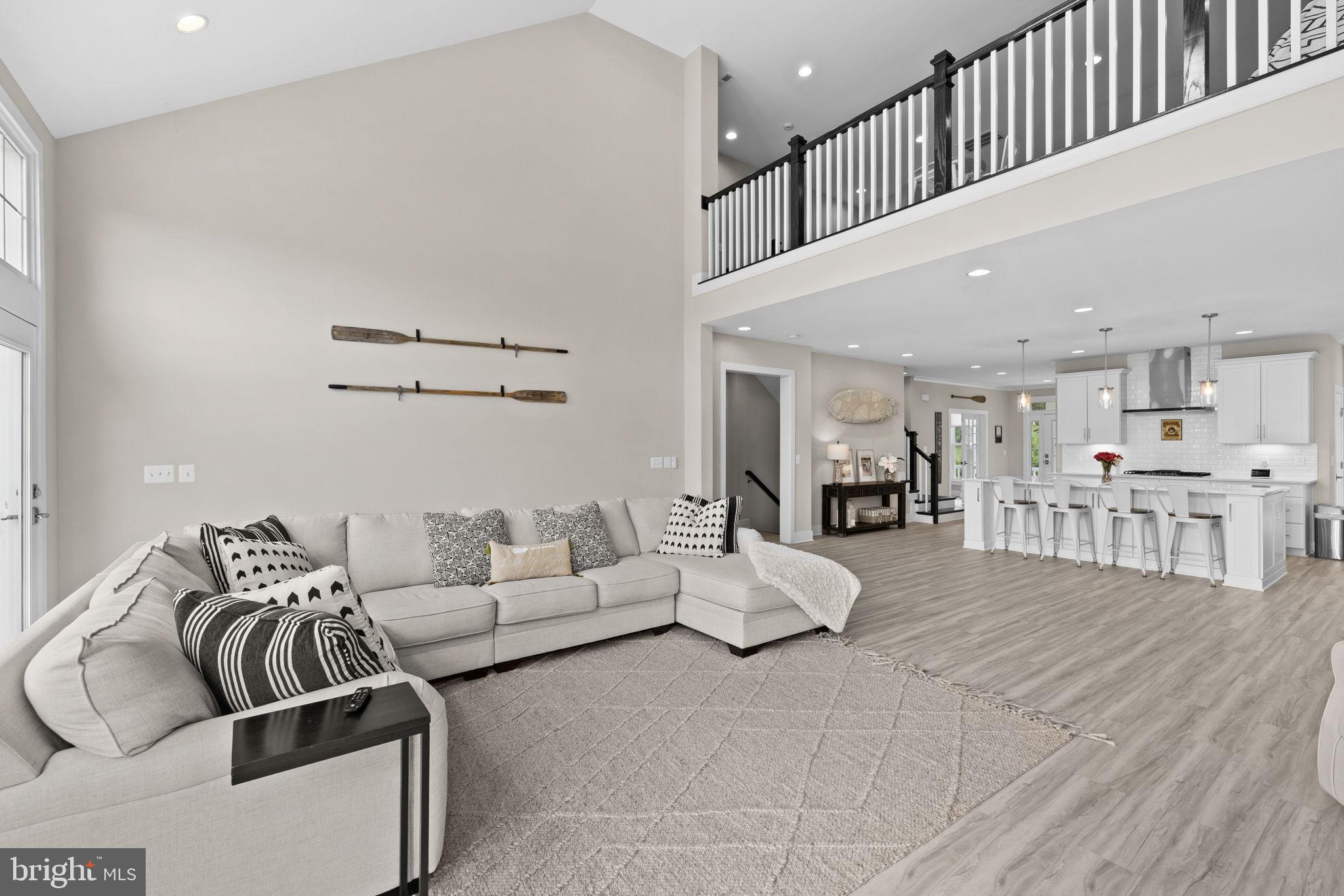 ROCK ISLAND LANDING - Residential