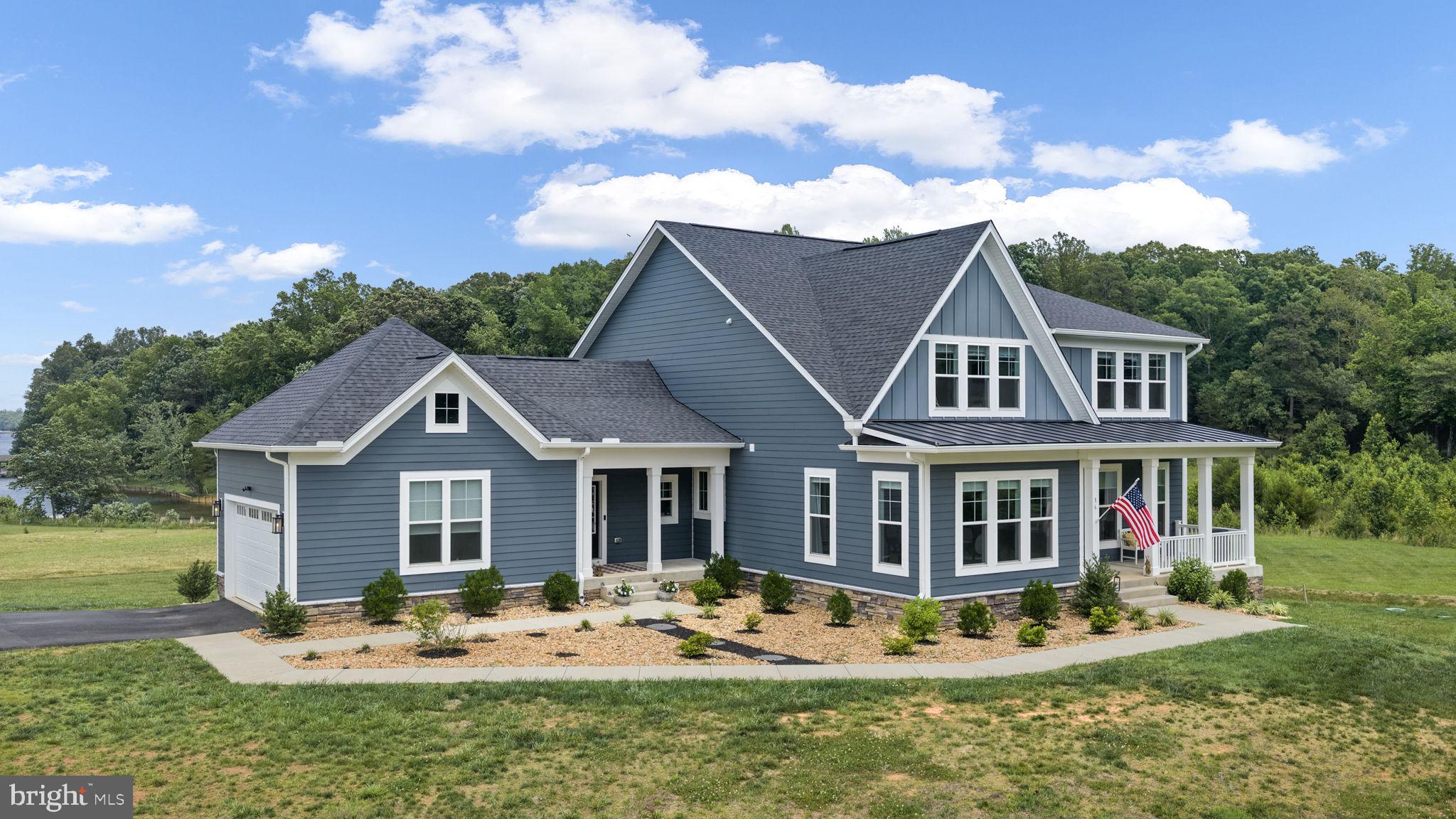 ROCK ISLAND LANDING - Residential