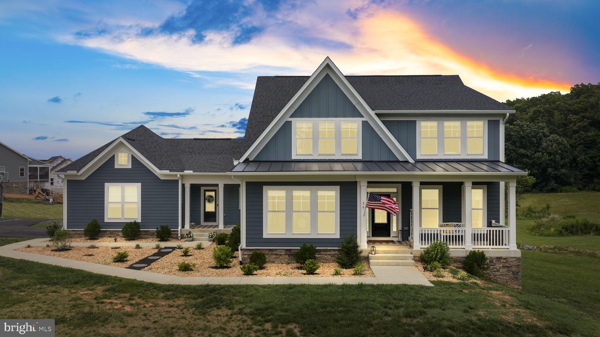 ROCK ISLAND LANDING - Residential