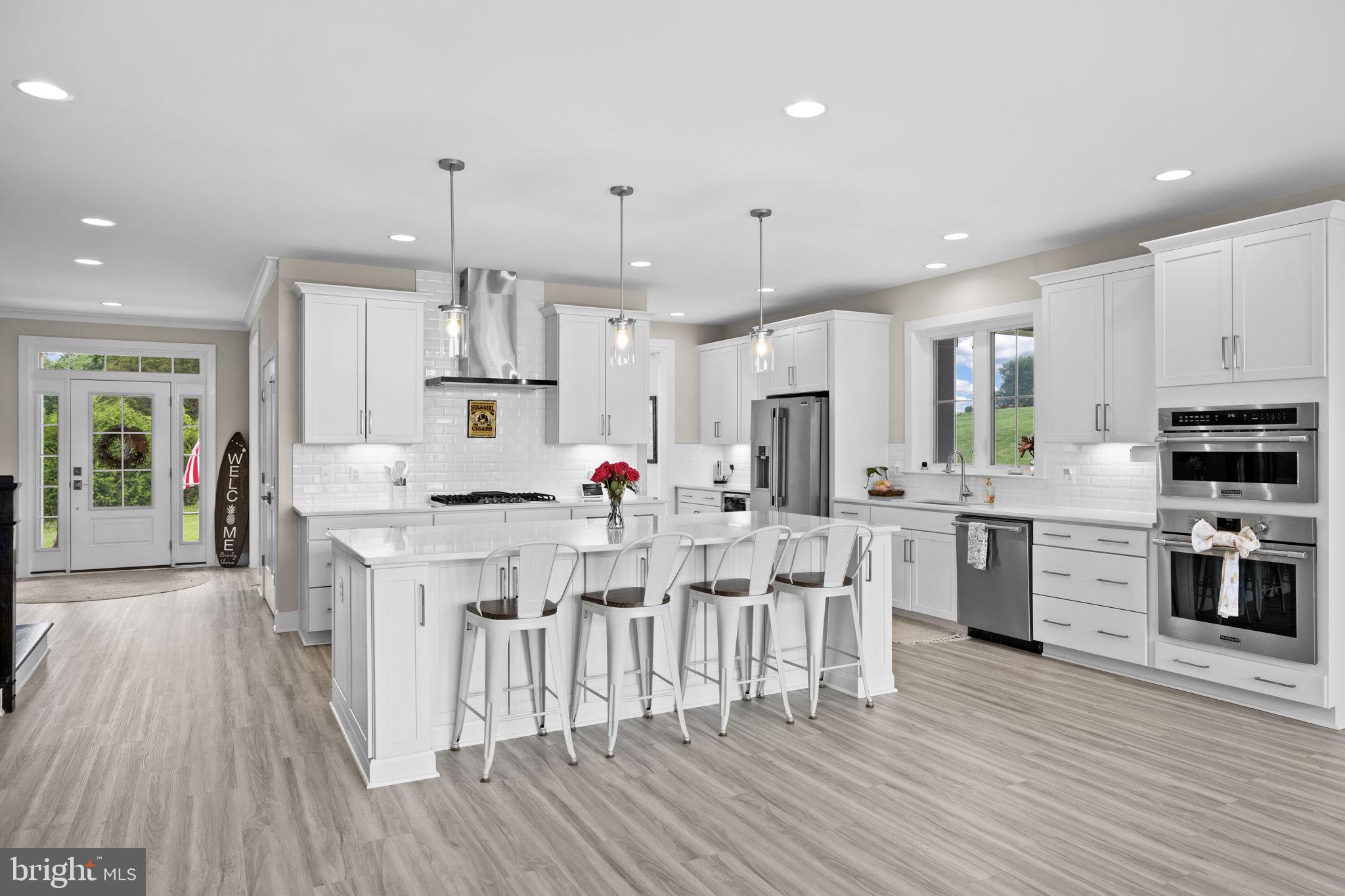 ROCK ISLAND LANDING - Residential
