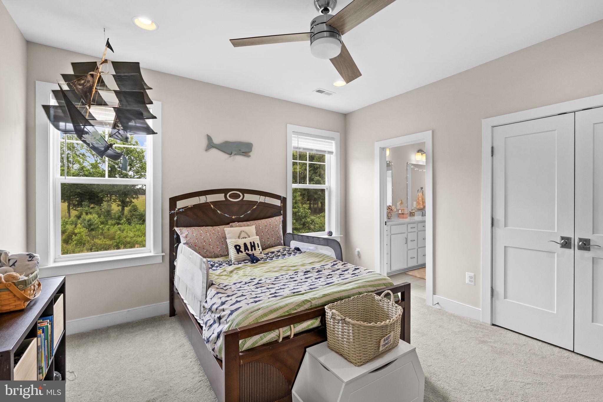 ROCK ISLAND LANDING - Residential
