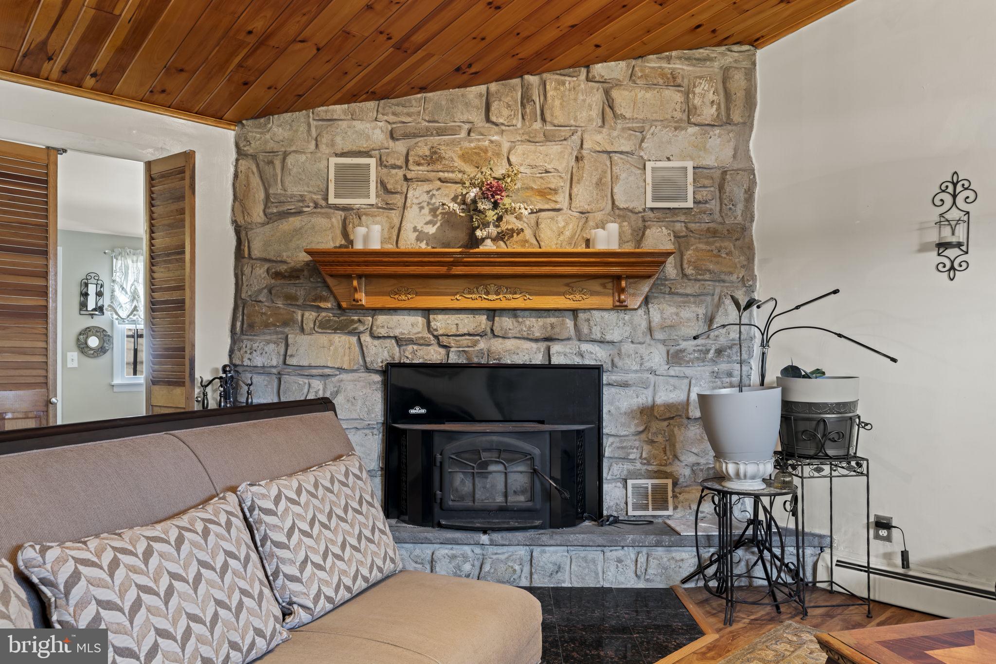 PINE VALLEY - Residential