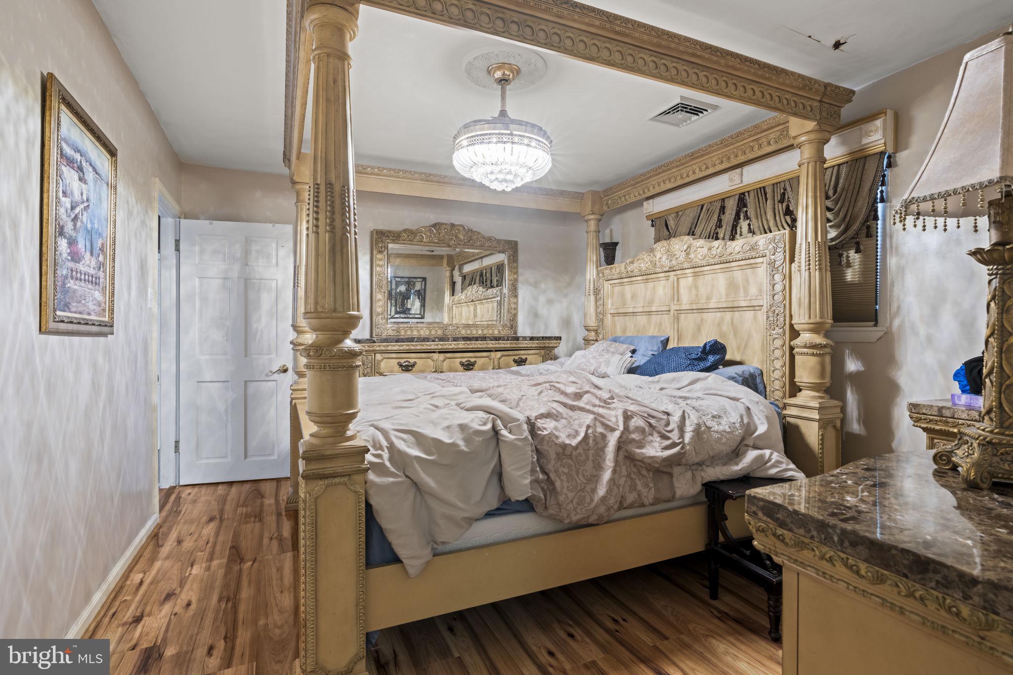 PINE VALLEY - Residential