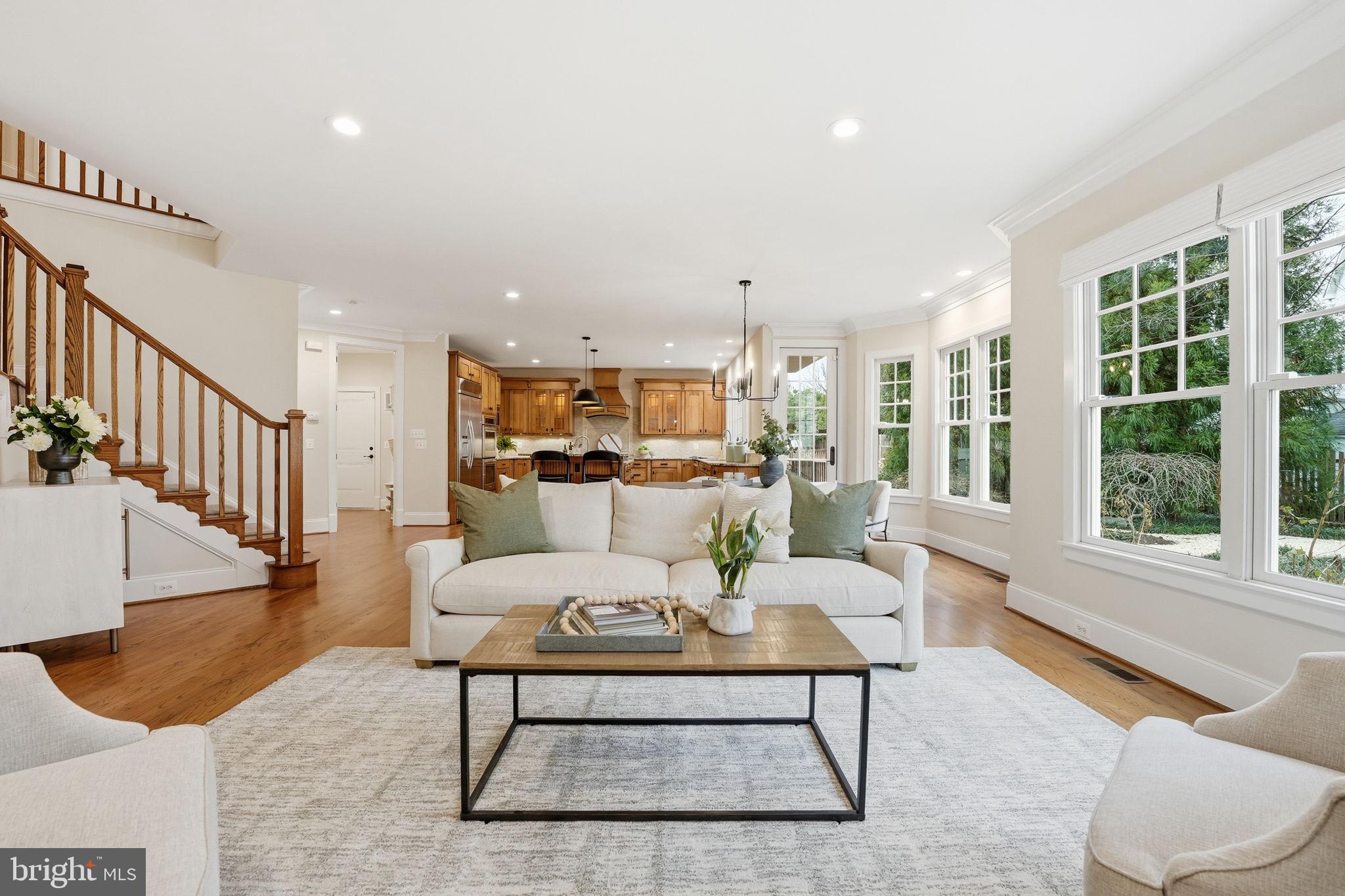 BERKSHIRE OAKWOOD - Residential
