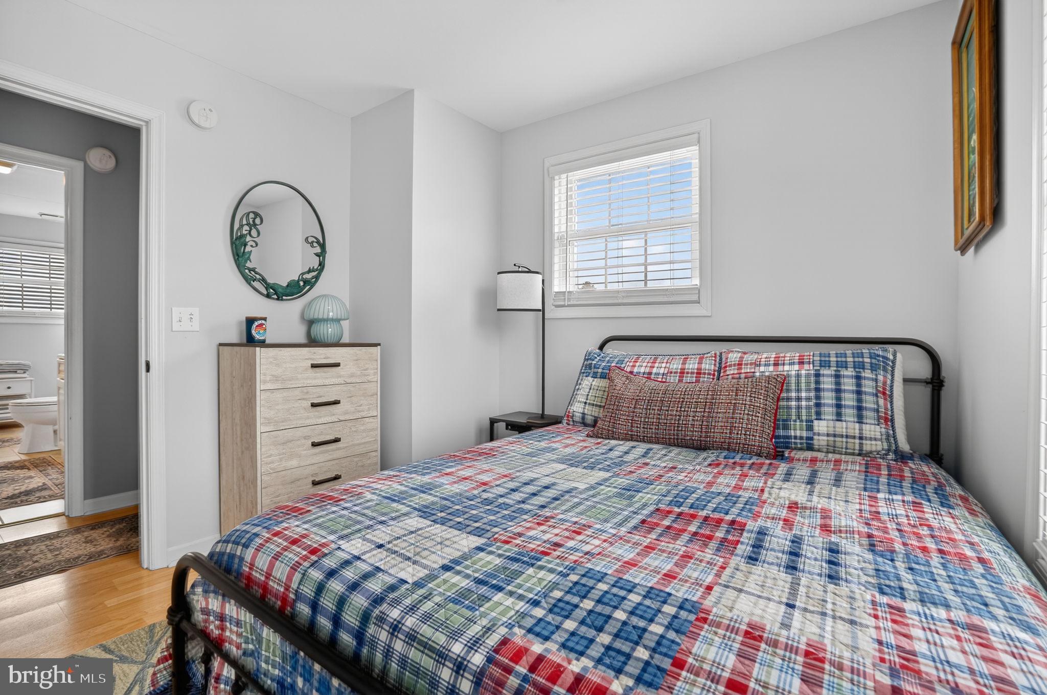 CHINCOTEAGUE - Residential