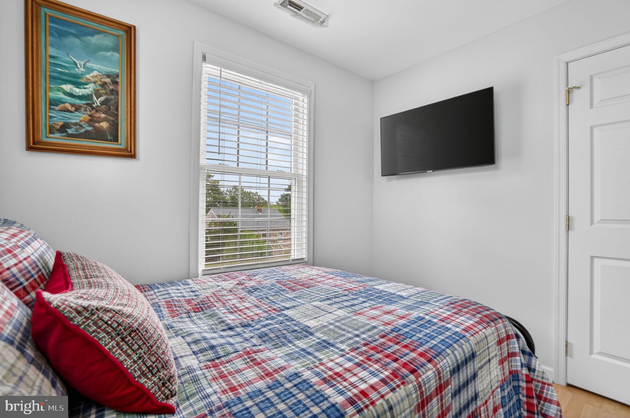 CHINCOTEAGUE - Residential