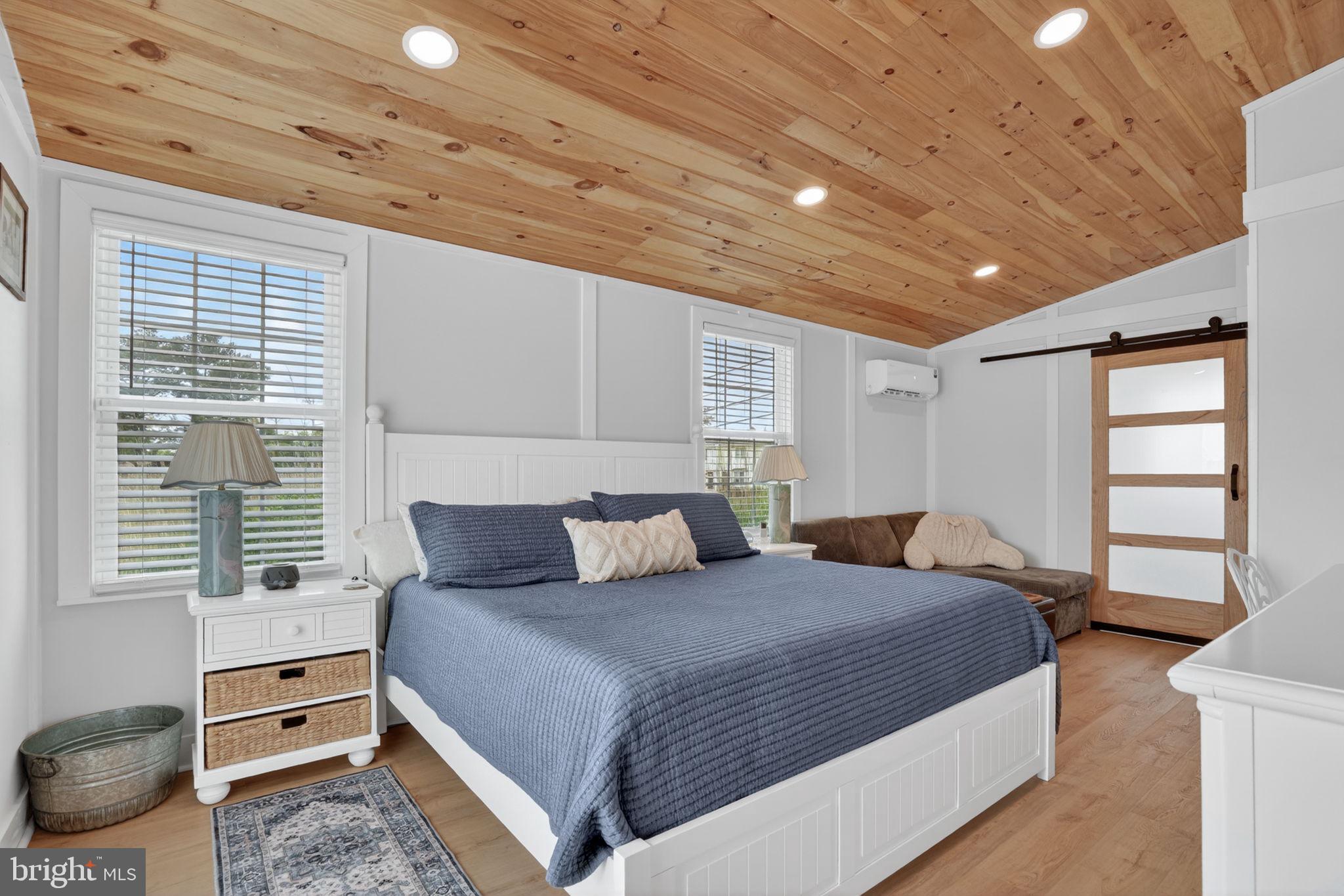 CHINCOTEAGUE - Residential
