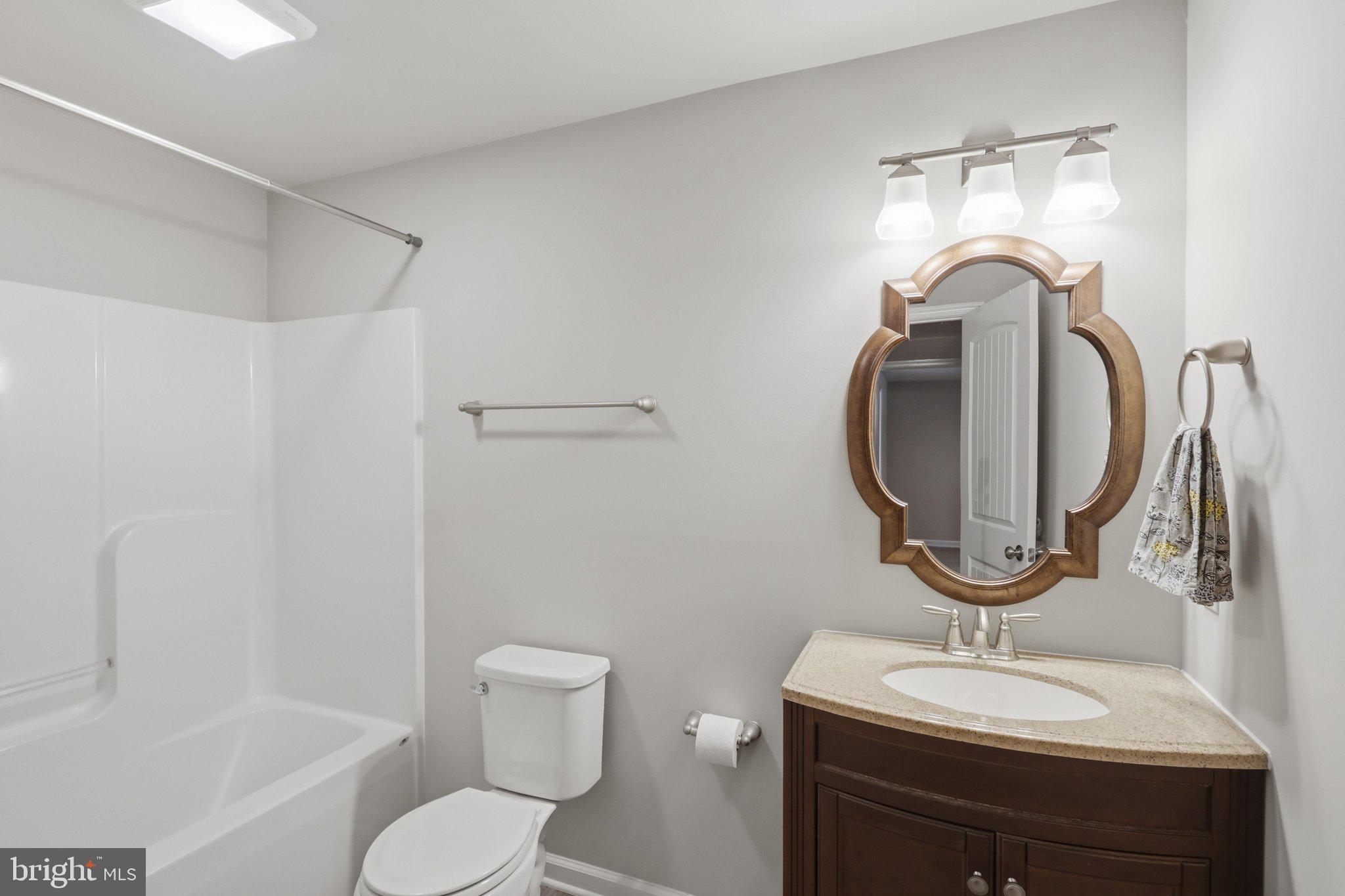 QUAIL RUN CONDOS - Residential