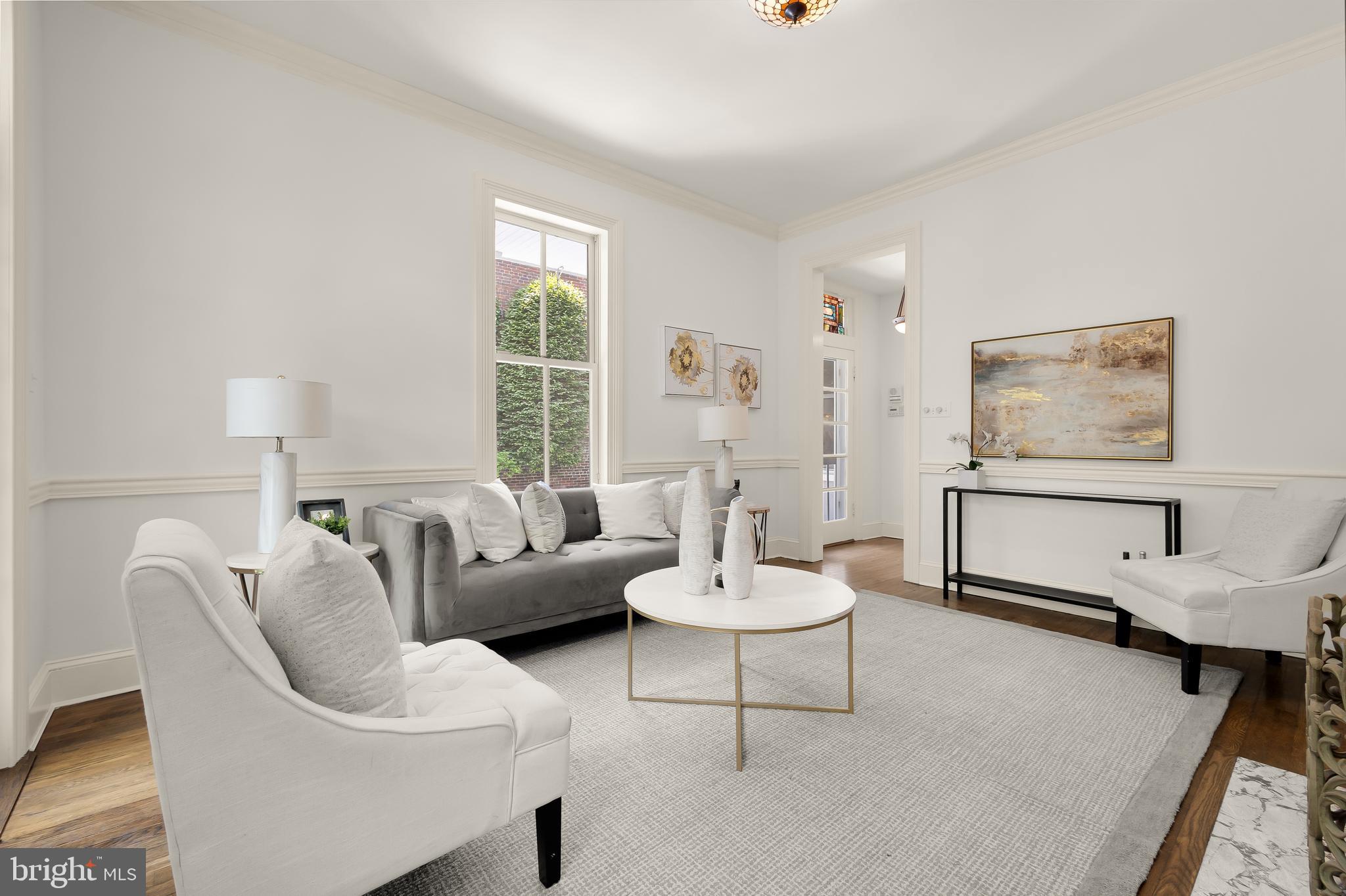 CAPITOL HILL EAST - Residential