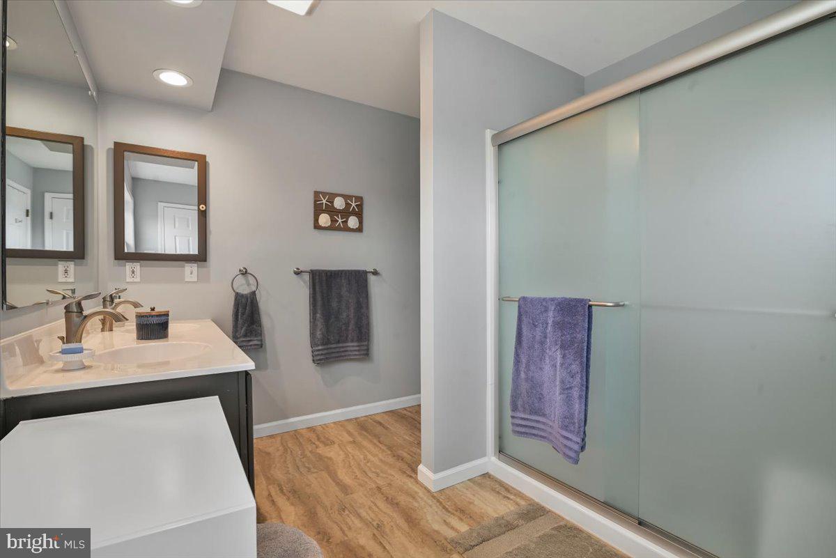 ROEDERS GLEN - Residential