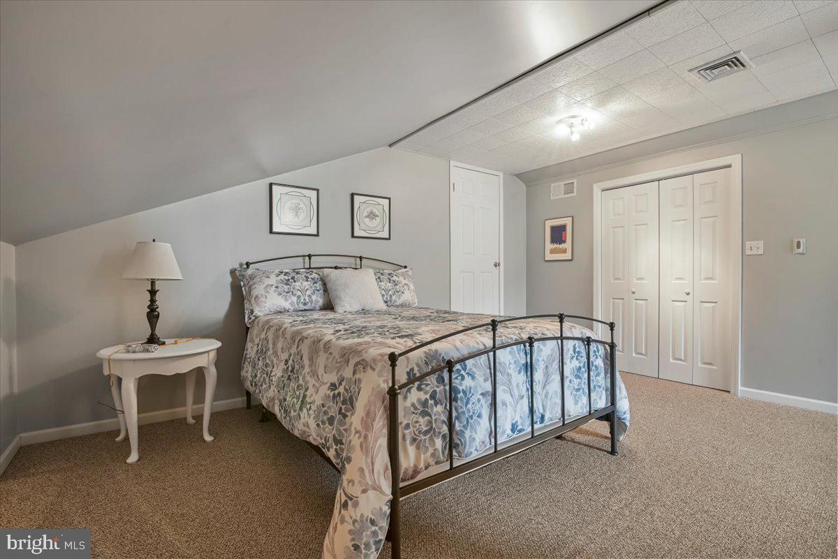 ROEDERS GLEN - Residential