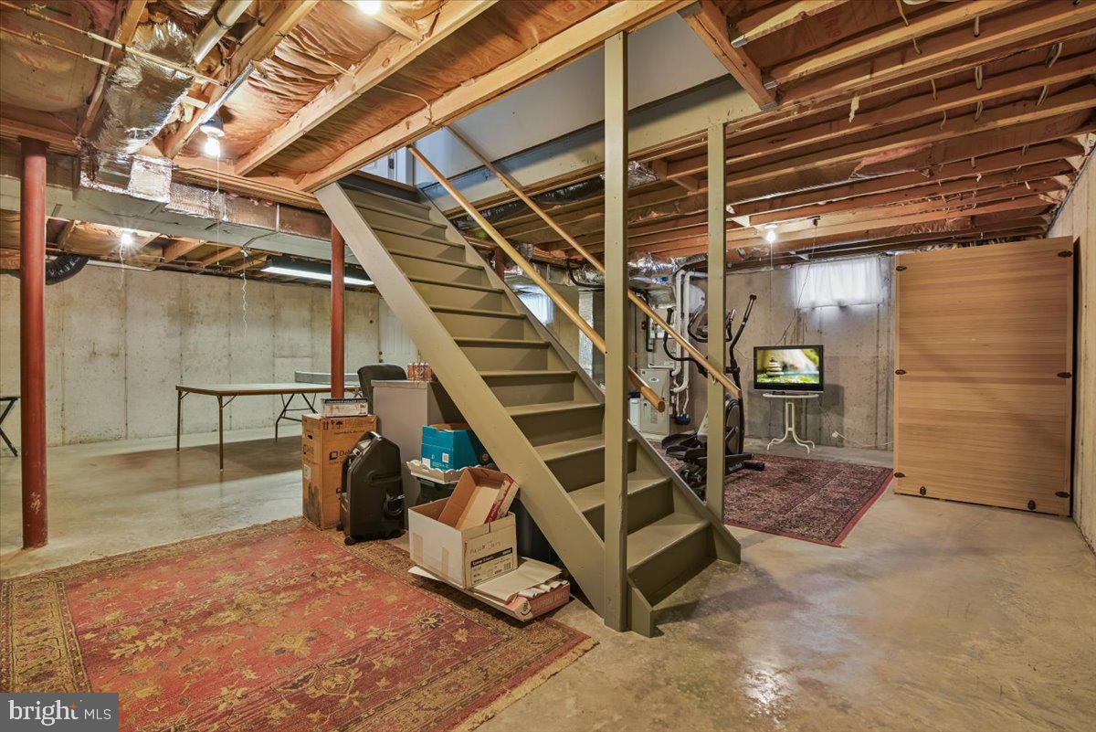 ROEDERS GLEN - Residential