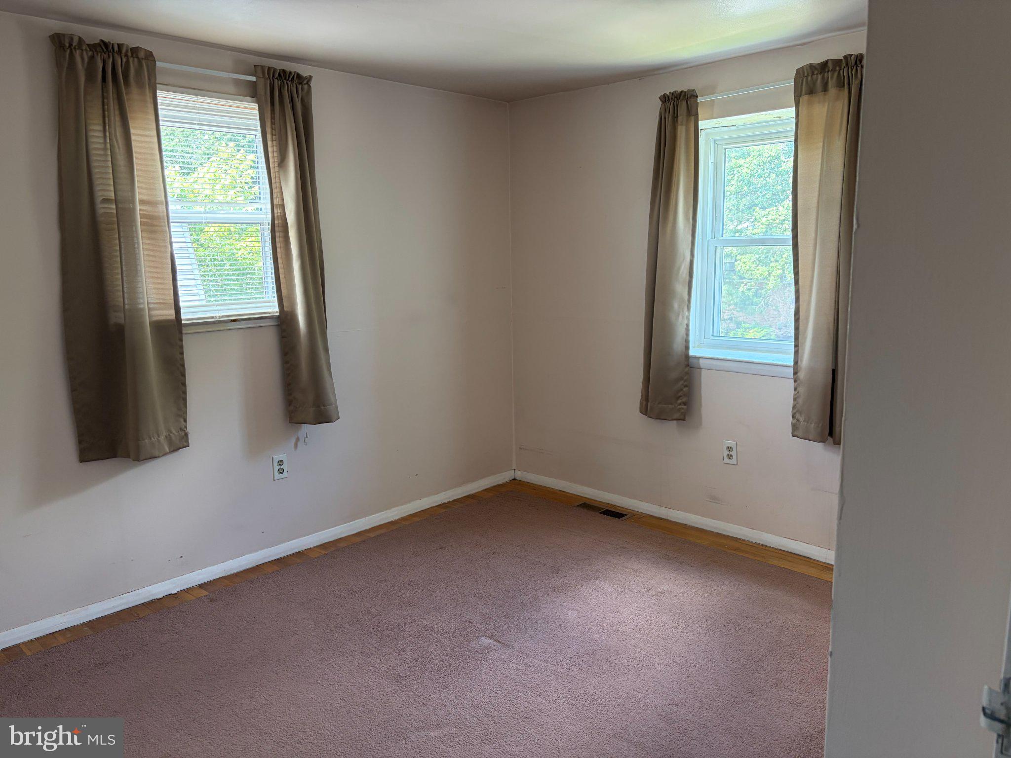 HAWTHORNE - Residential