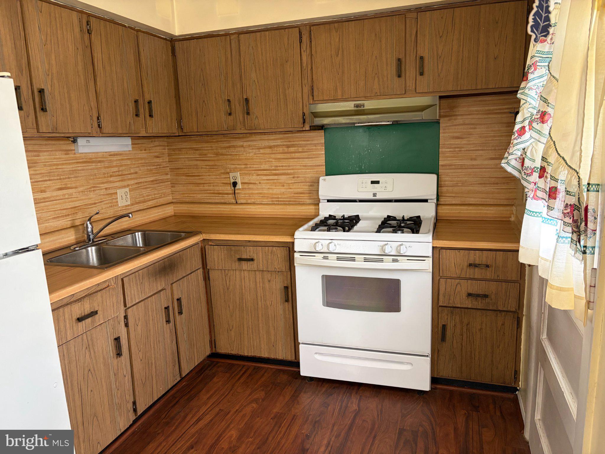 HAWTHORNE - Residential