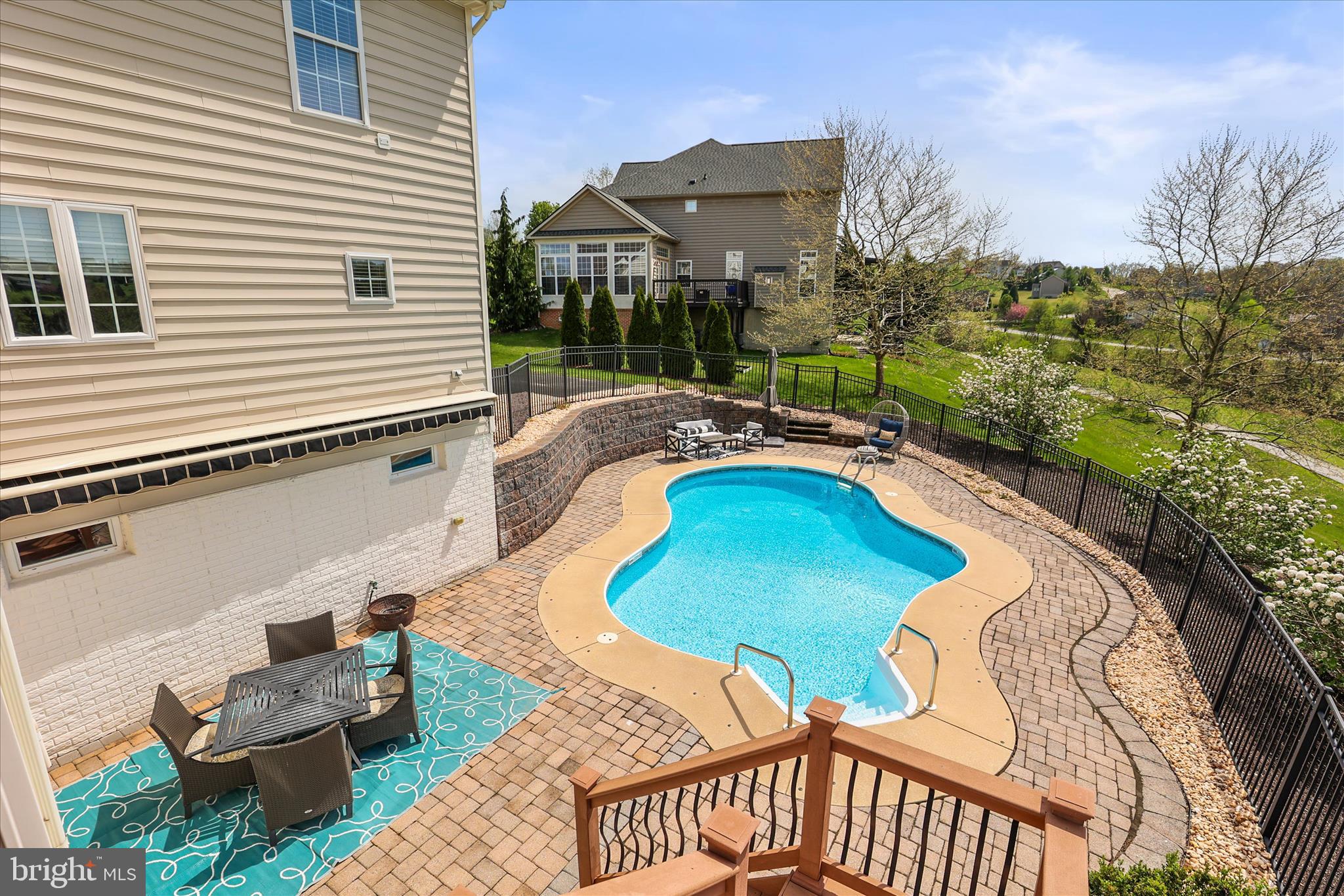SUMMIT RIDGE - Residential