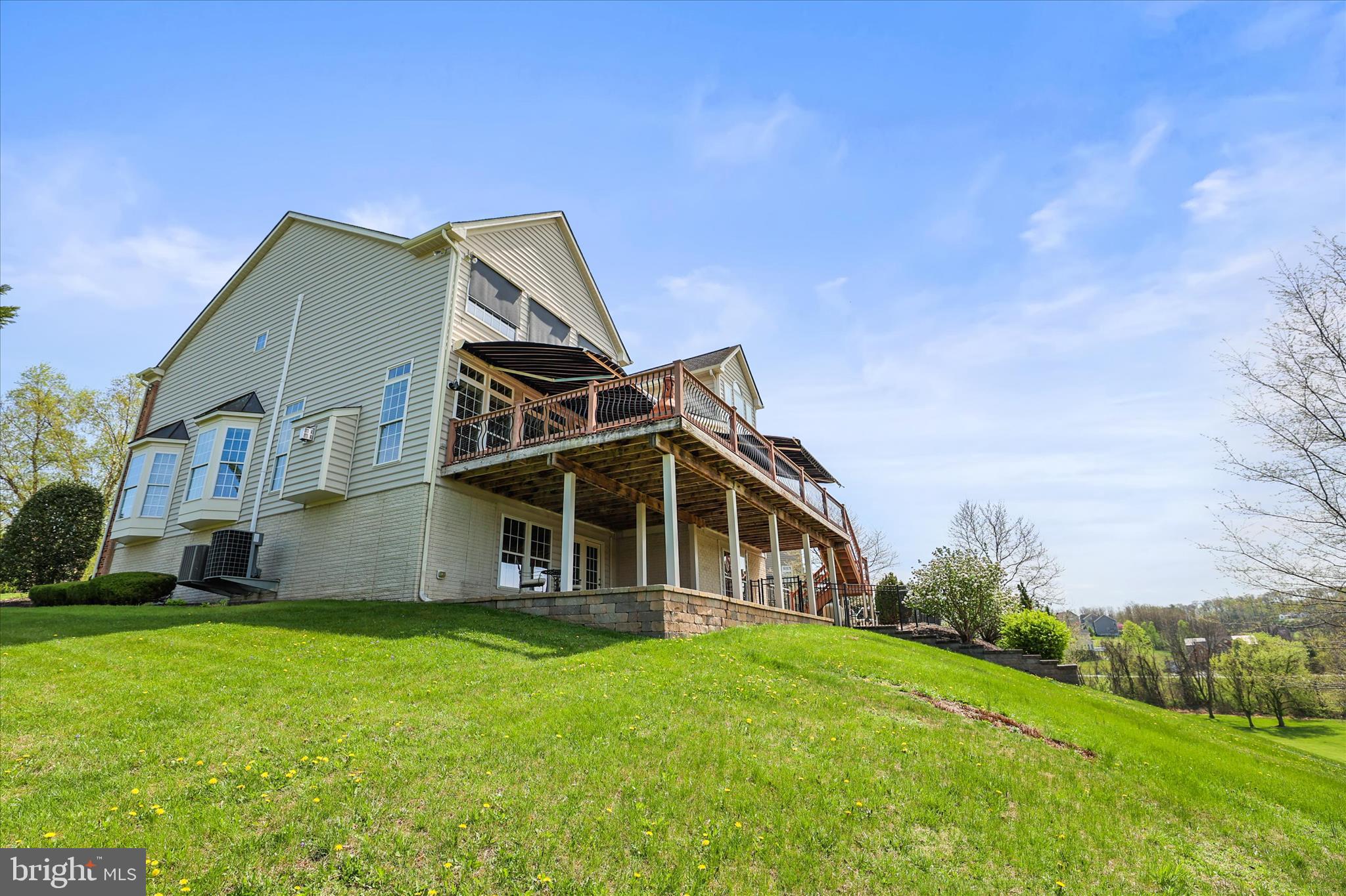 SUMMIT RIDGE - Residential