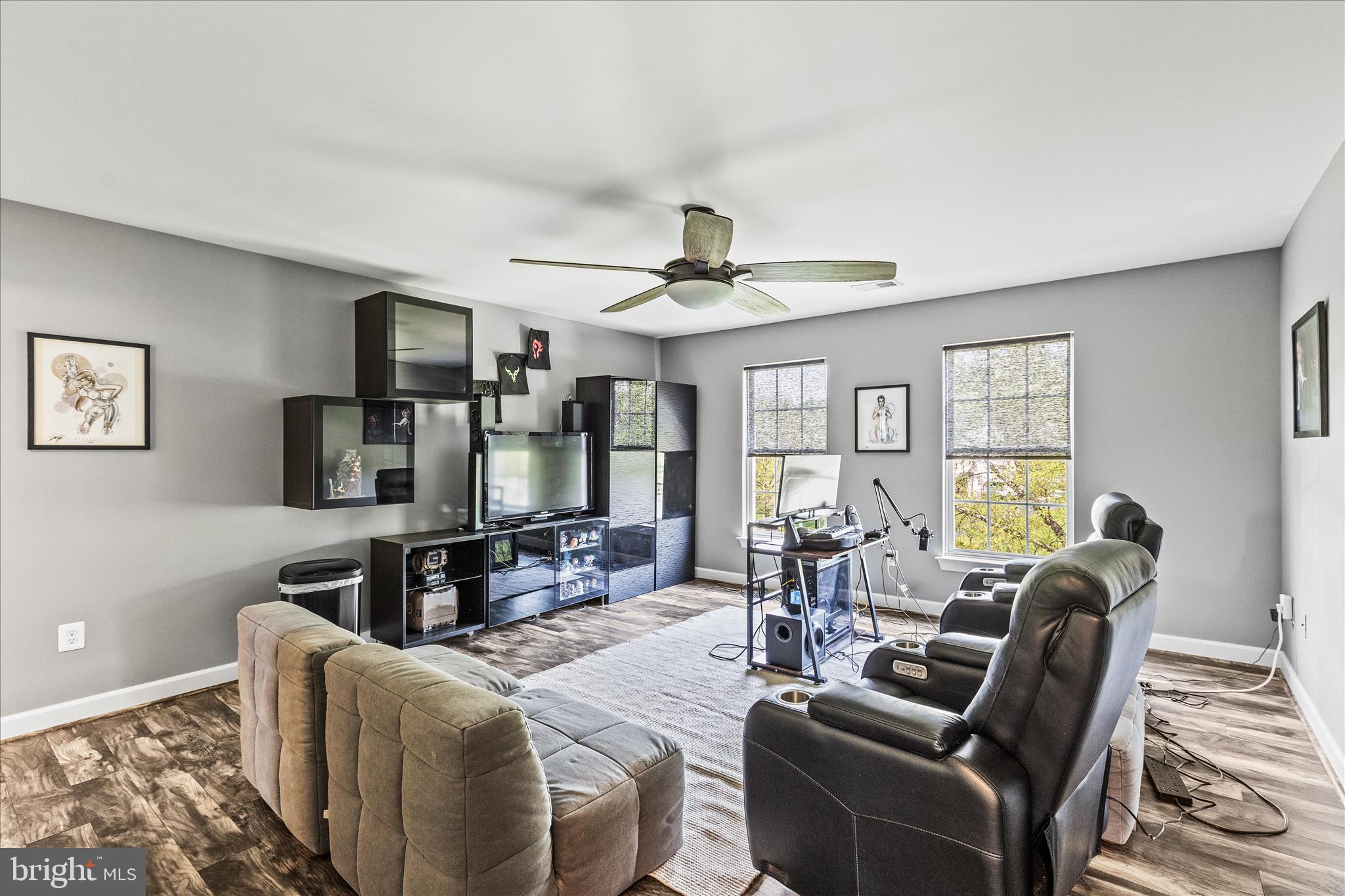 SUMMIT RIDGE - Residential
