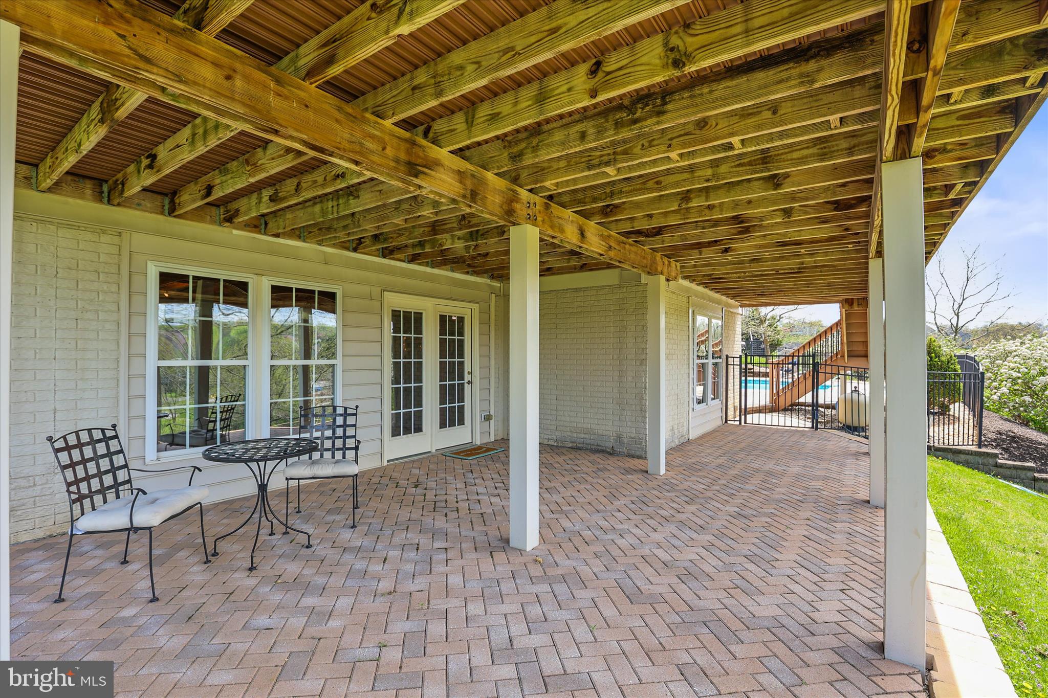 SUMMIT RIDGE - Residential