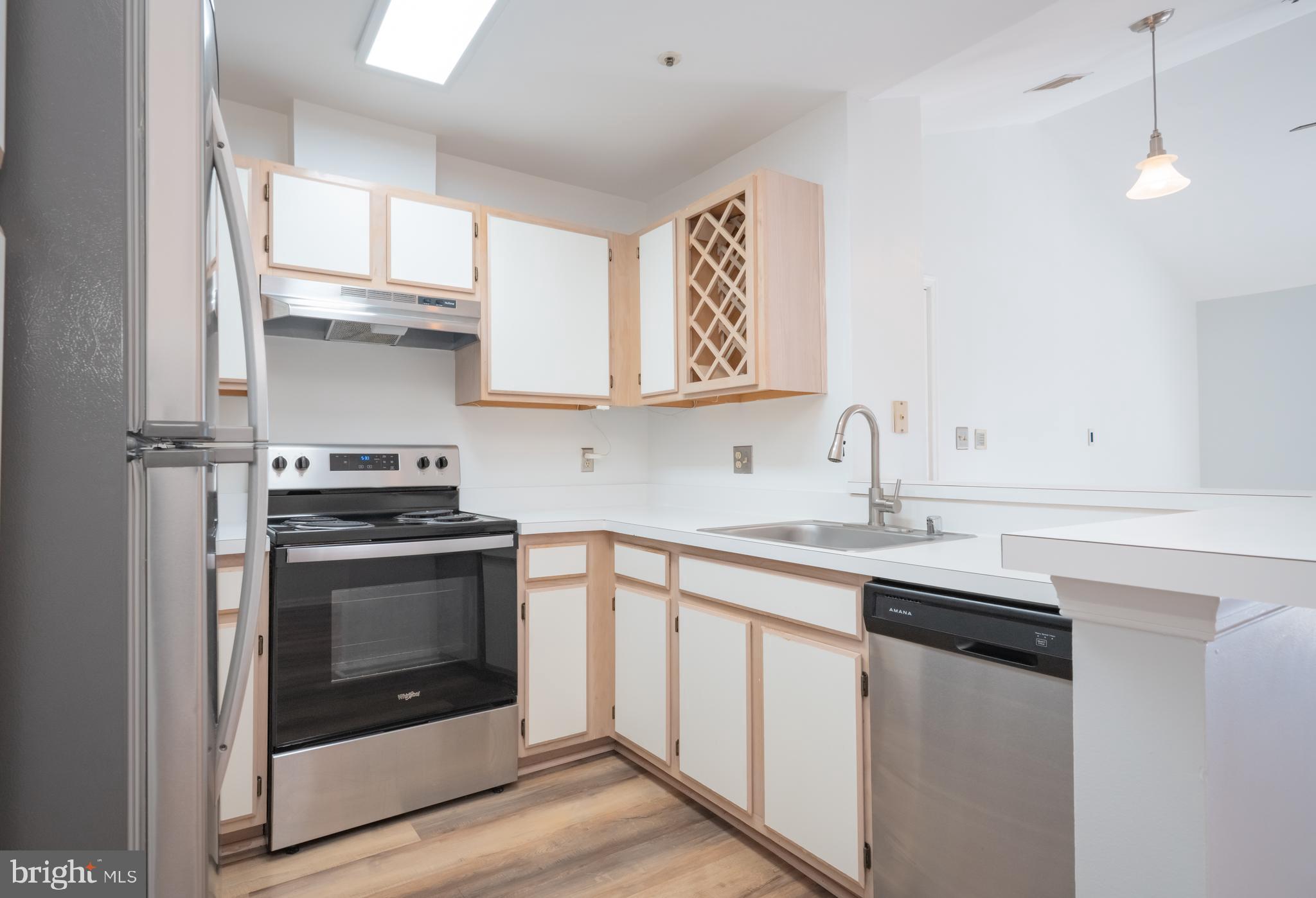 SILVERBROOK FARMS - Residential
