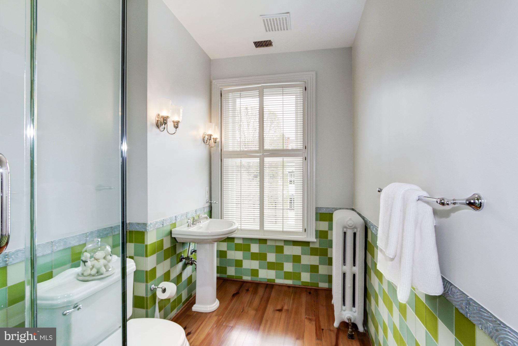 GEORGETOWN - Residential