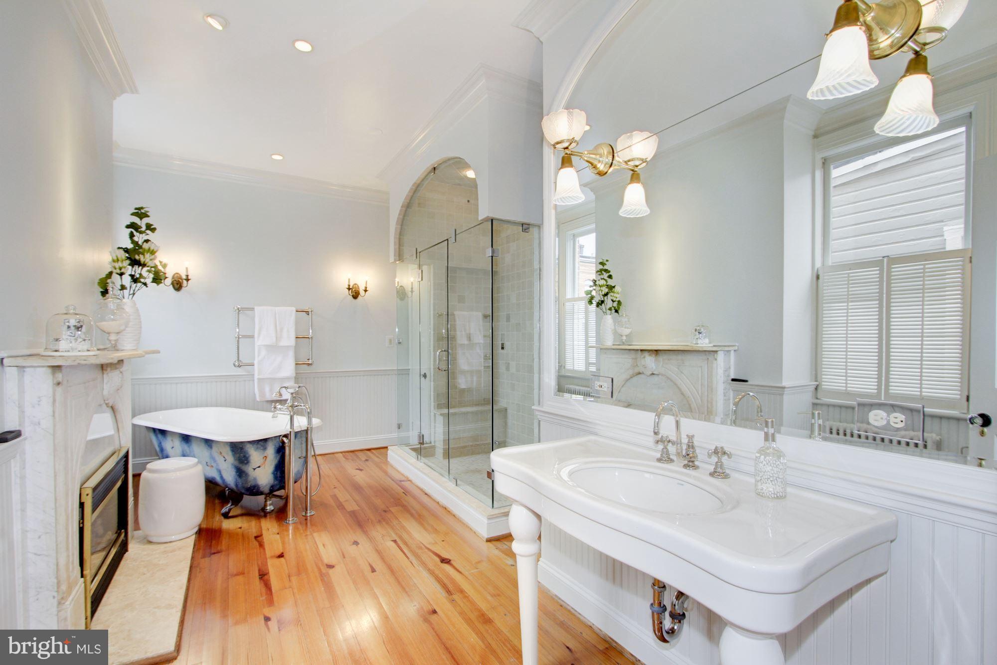 GEORGETOWN - Residential