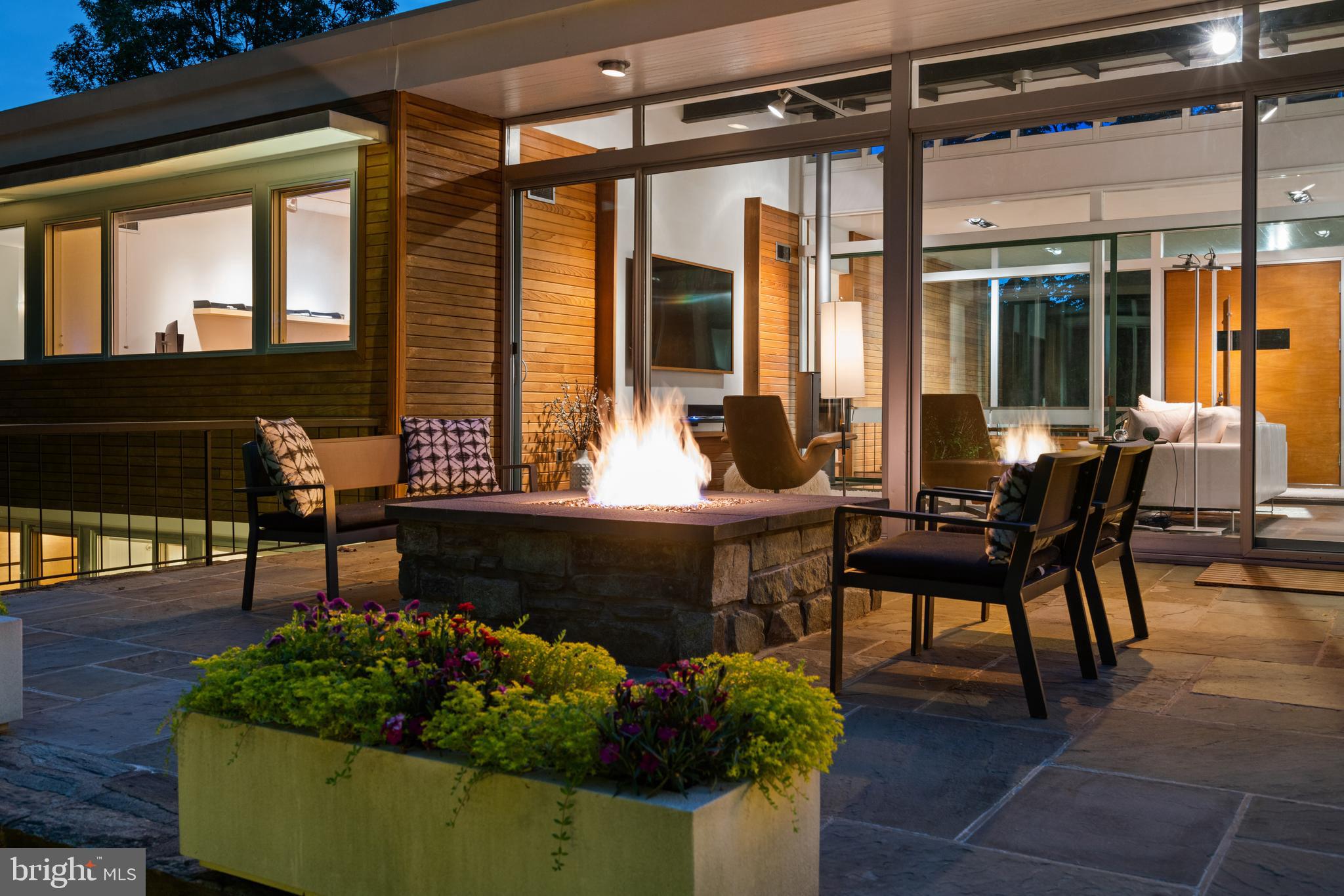 DOVER BALMORAL RIVERWOOD - Residential